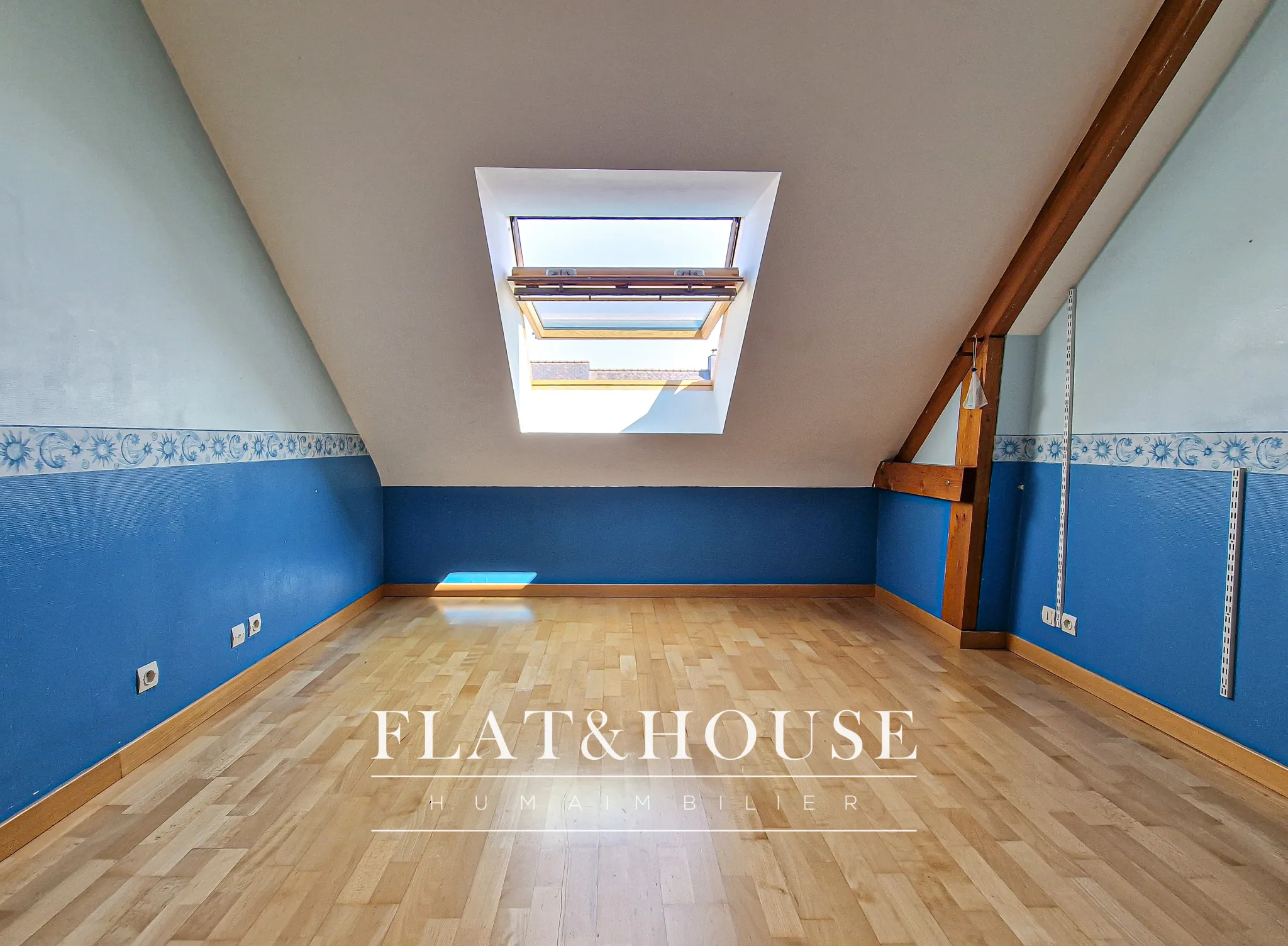 Maison à Saint-Herblain avec jardin sud-ouest, 4 chambres, à moderniser - Vente interactive 