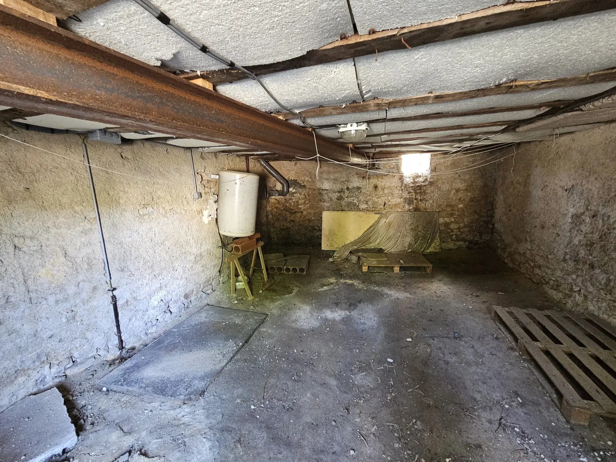Maison 3 pièces avec jardin à Montgivray 36400 – Idéal résidence ou investissement 