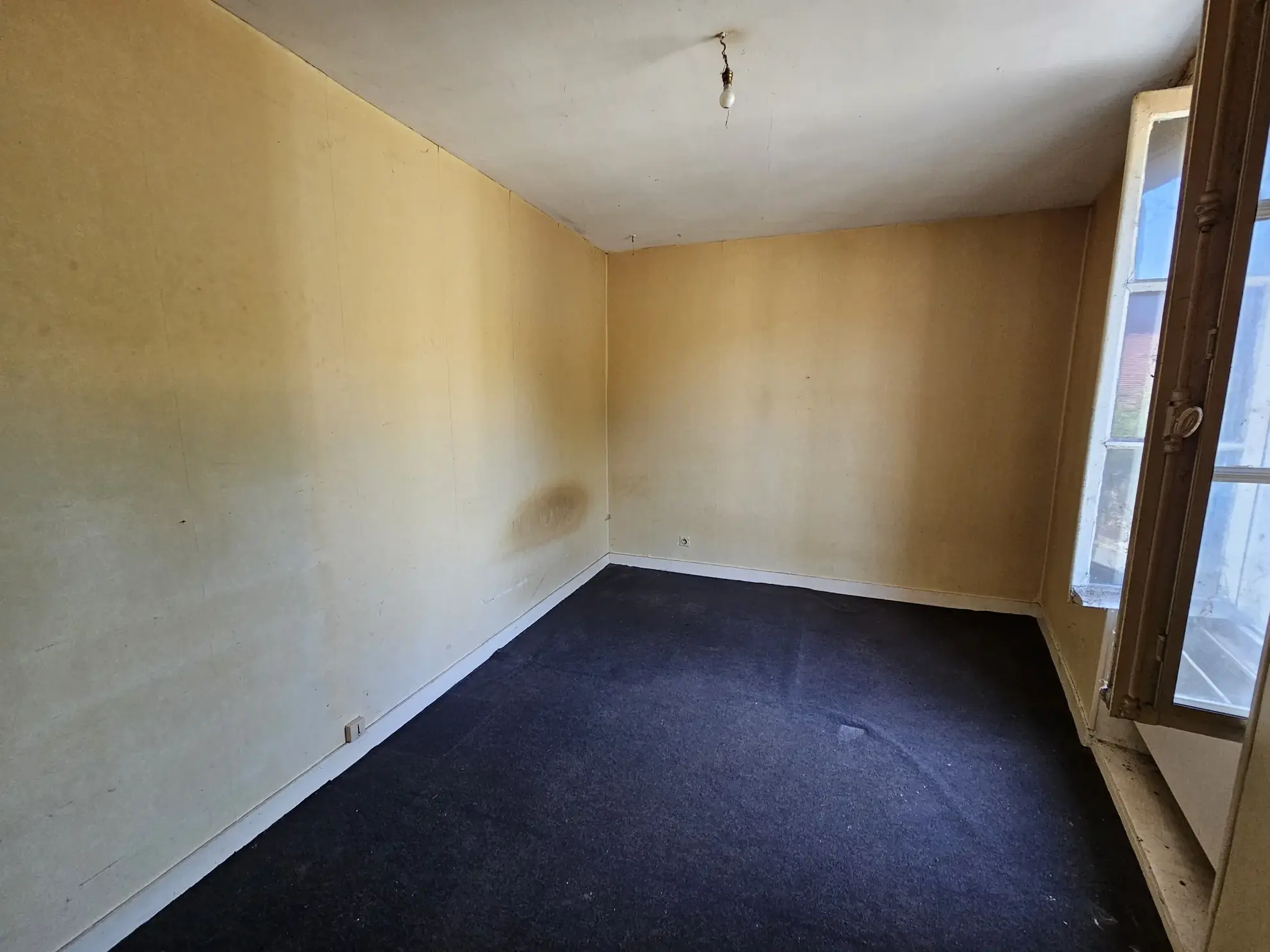 Maison 3 pièces avec jardin à Montgivray 36400 – Idéal résidence ou investissement 