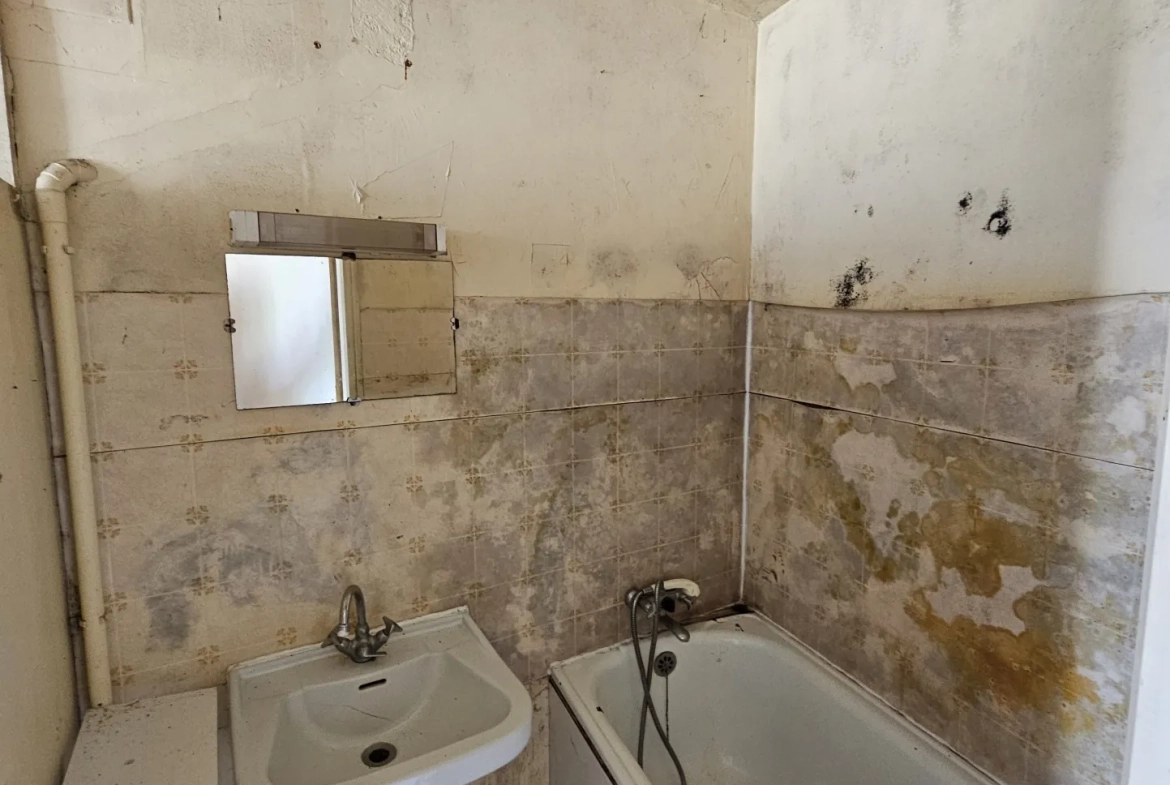 Maison 3 pièces avec jardin à Montgivray 36400 – Idéal résidence ou investissement 