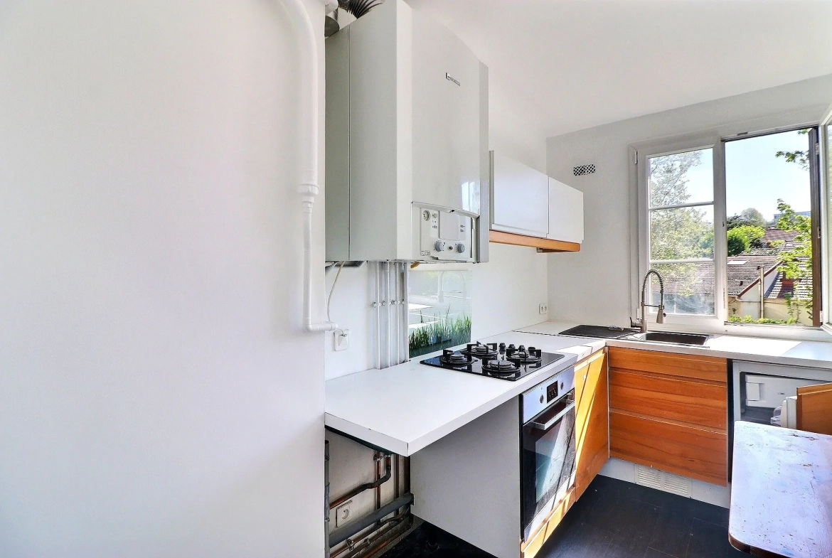 Bel appartement T3 rénové et lumineux à Clamart 