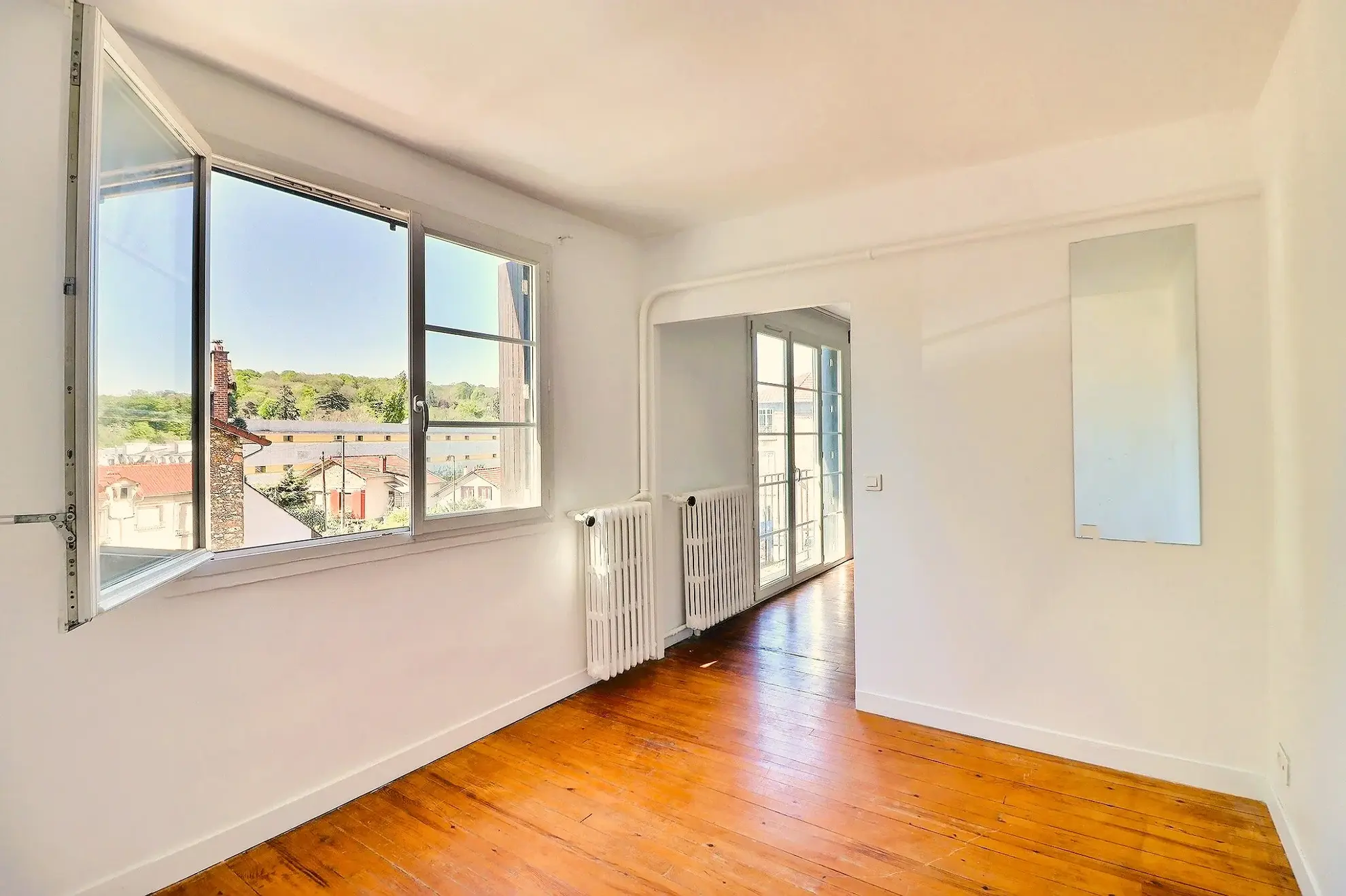 Bel appartement T3 rénové et lumineux à Clamart 