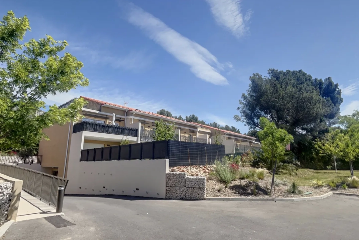 Appartement T3 neuf avec jardin privatif à Toulon - Résidence moderne 2024 