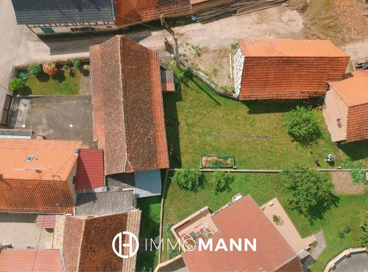 Maison alsacienne avec corps de ferme à rénover à Neugartheim-Ittlenheim près de Strasbourg 