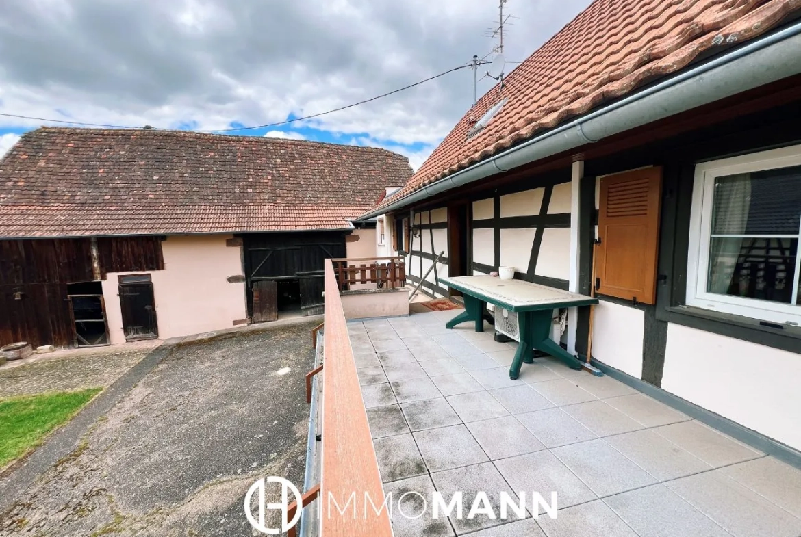 Maison alsacienne avec corps de ferme à rénover à Neugartheim-Ittlenheim près de Strasbourg 