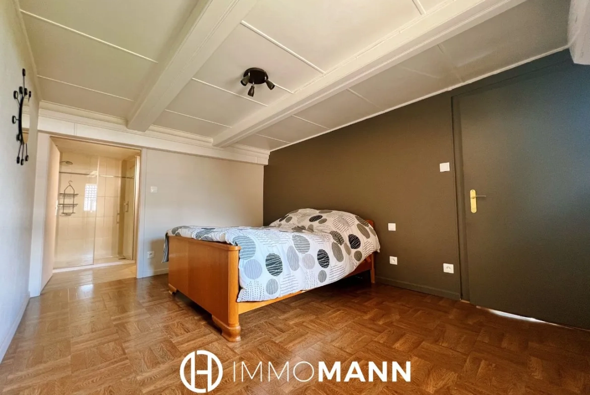 Maison alsacienne avec corps de ferme à rénover à Neugartheim-Ittlenheim près de Strasbourg 