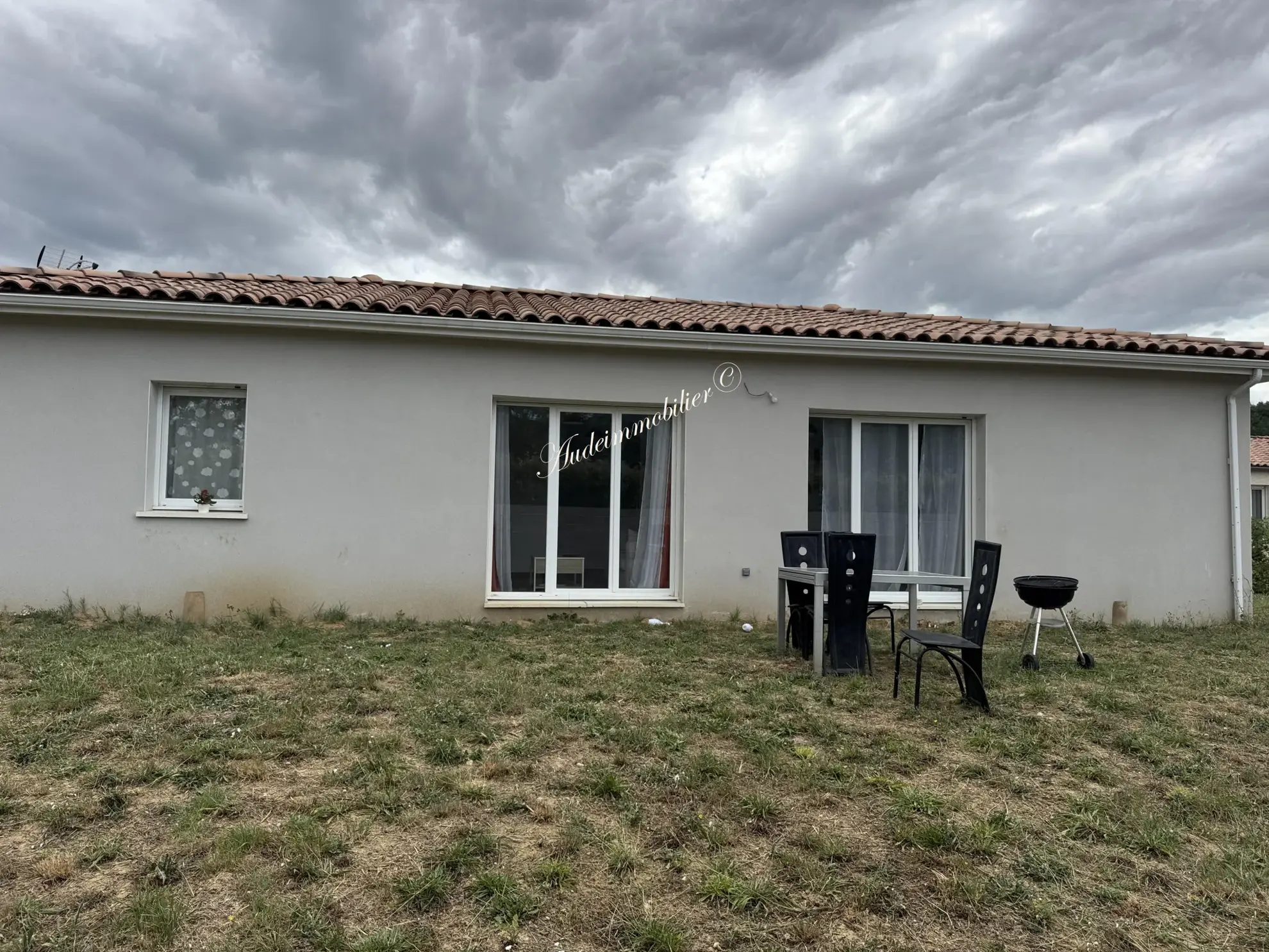 Maison de plain-pied avec jardin proche de Limoux - Confort et modernité 