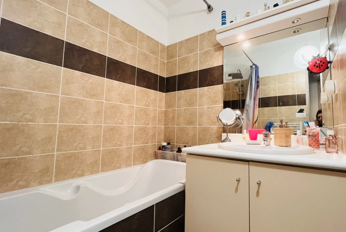 Appartement de 40 m² loué avec parking à Frontignan (34200) 