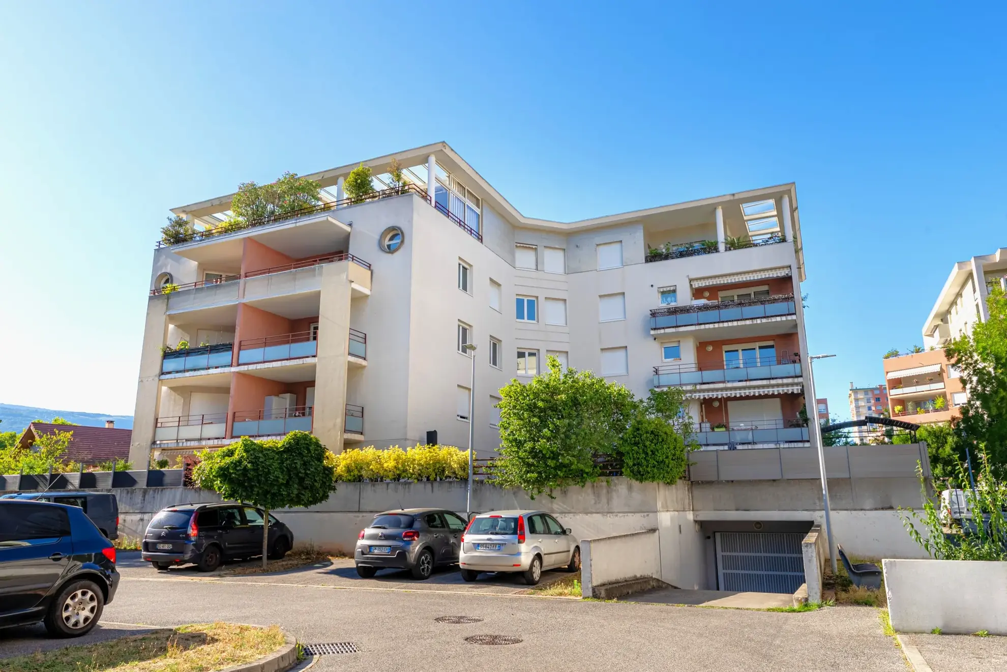Appartement T5 avec Terrasse et Jardin à Échirolles - Quartier Frange Verte 
