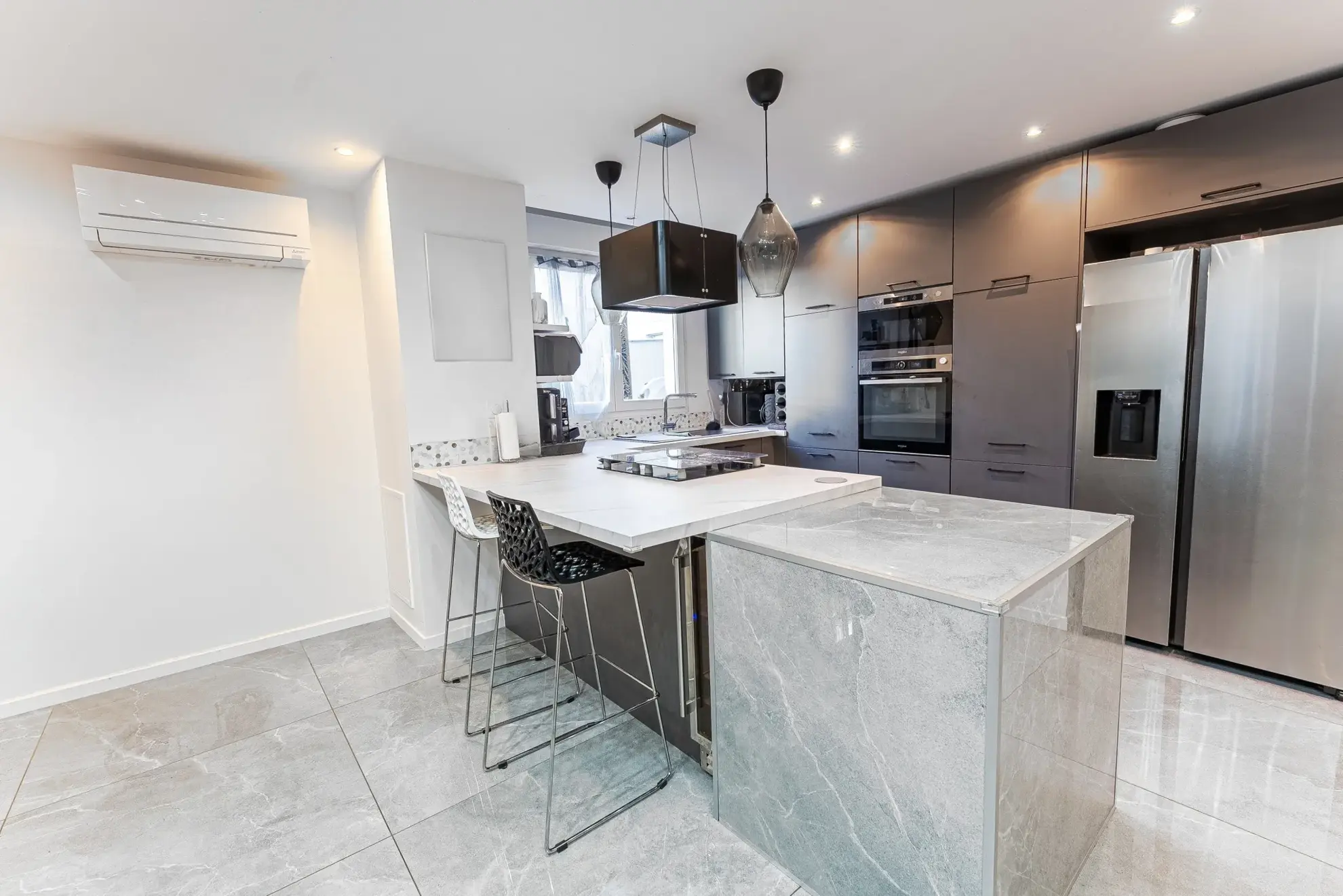Appartement T5 avec Terrasse et Jardin à Échirolles - Quartier Frange Verte 
