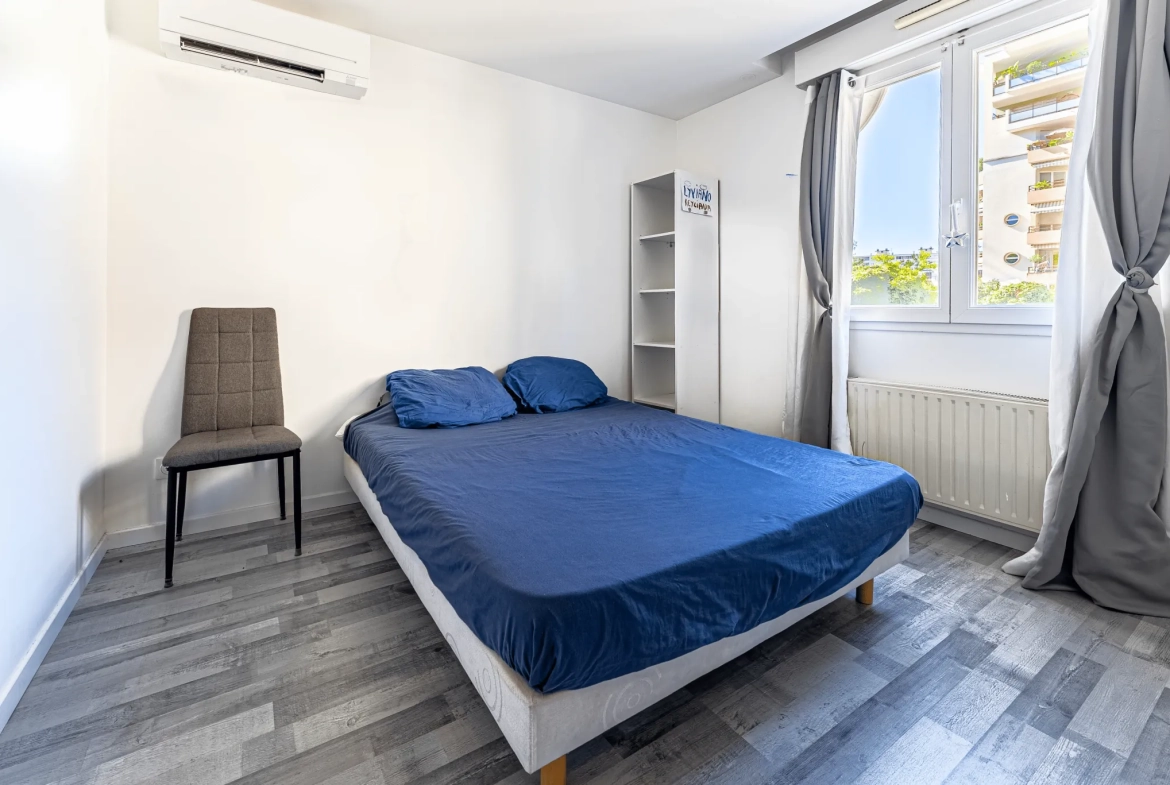Appartement T5 avec Terrasse et Jardin à Échirolles - Quartier Frange Verte 