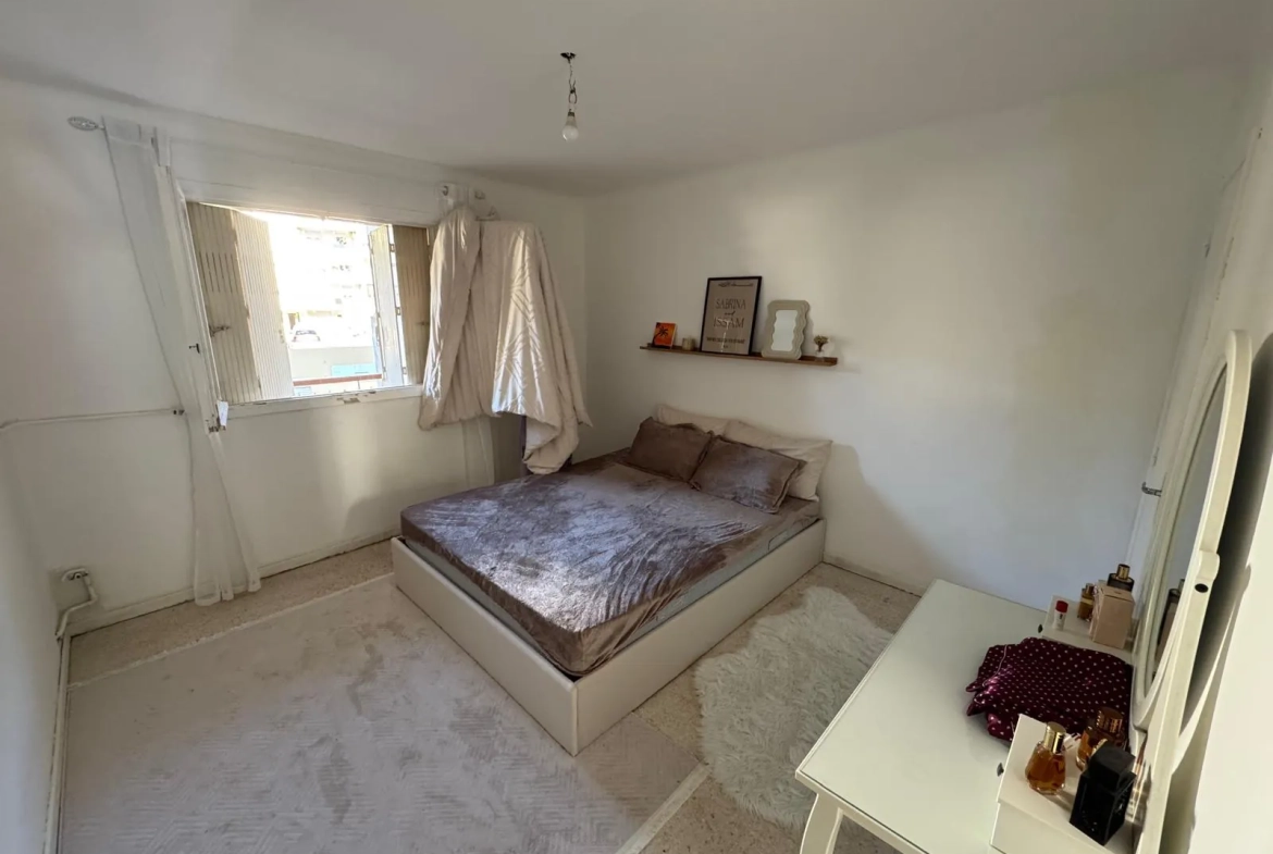 Appartement 3 pièces à Nice - Quartier des Heures Claires, Opportunité d'Investissement Loué 