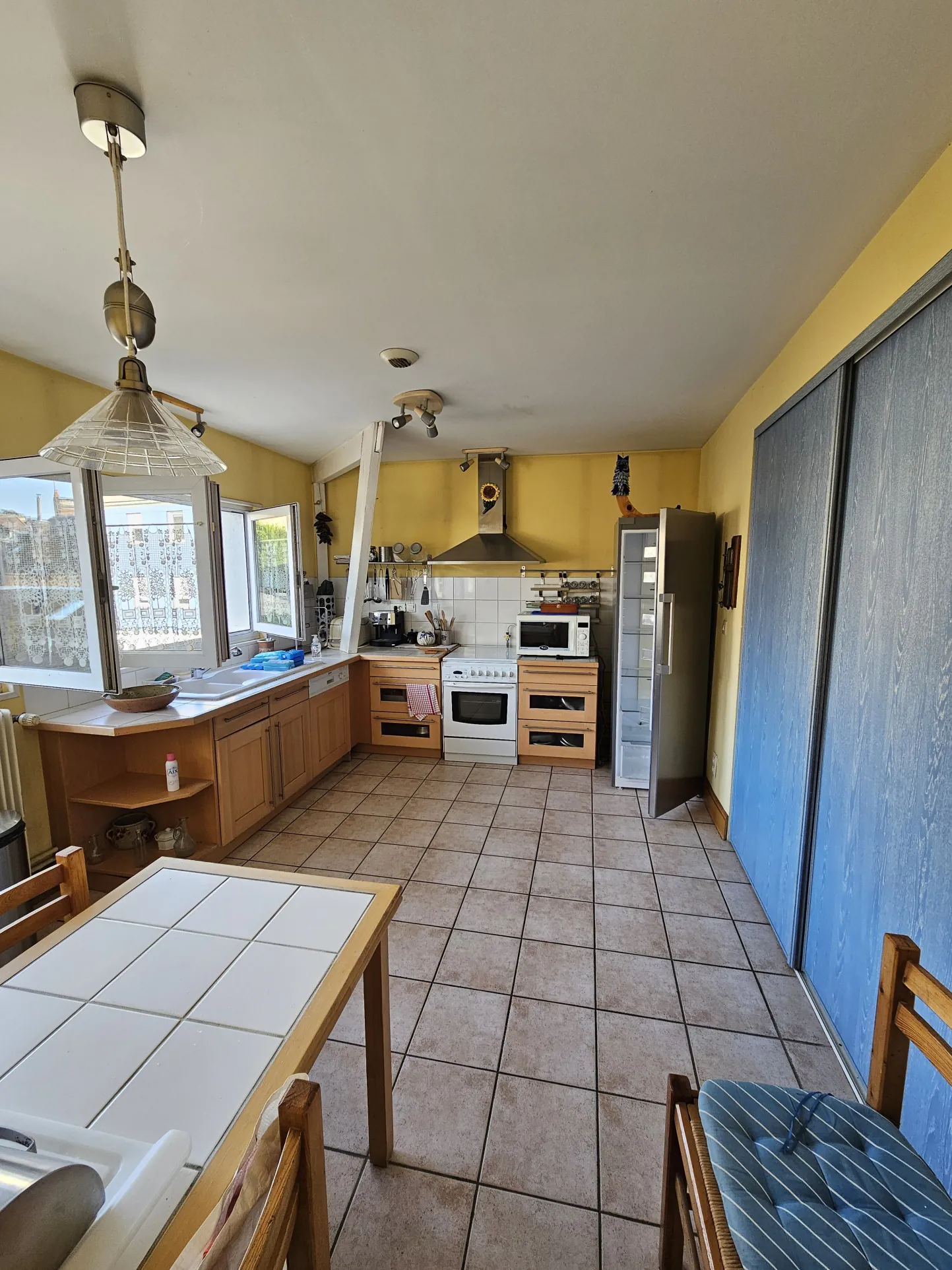 À vendre : Duplex de 143,70 m² avec vue sur la cathédrale à Bourges - Quartier Saint Bonnet 
