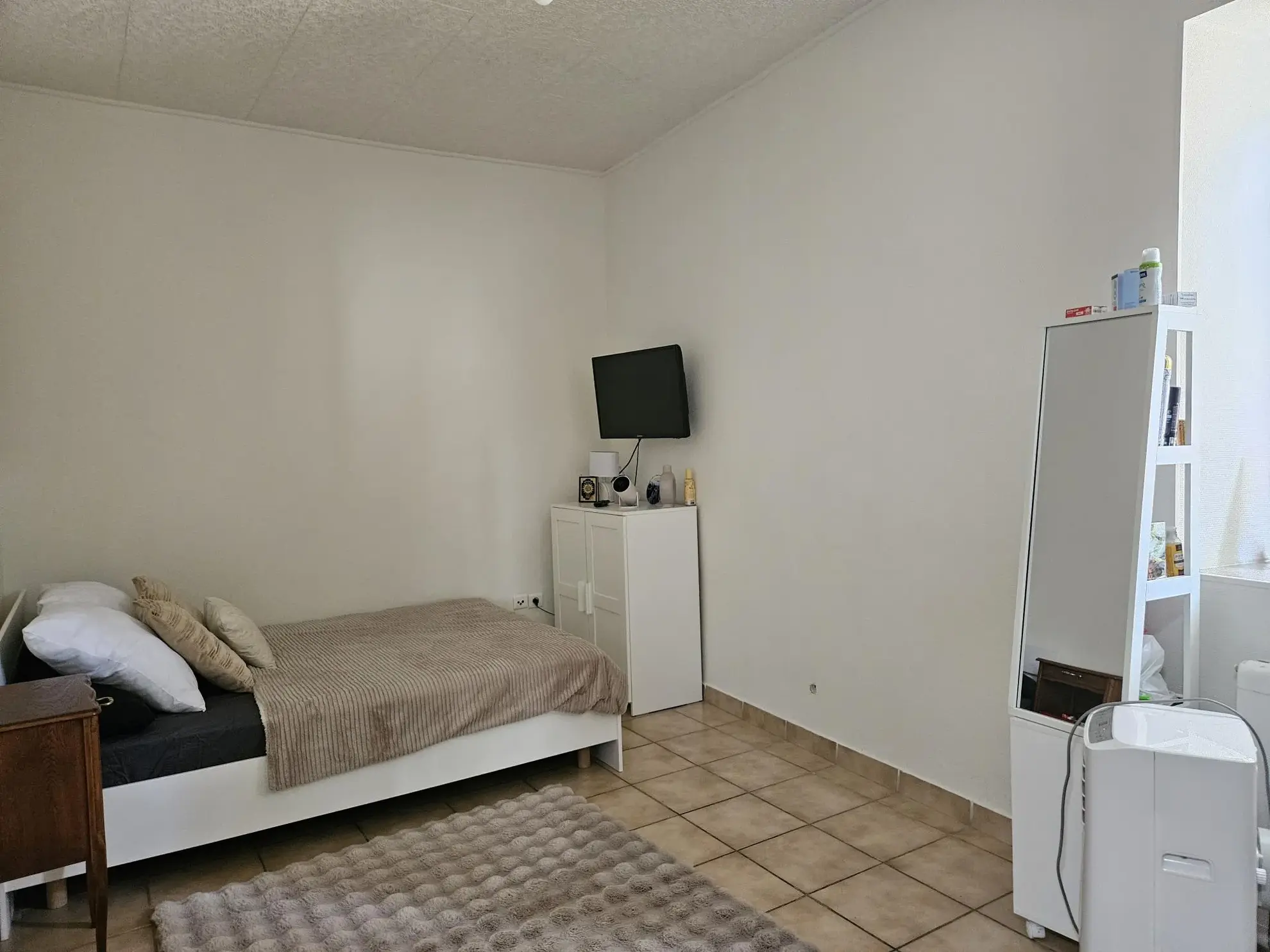 Maison individuelle de 180 m² à Orange, proche centre-ville, avec jardin et garage 