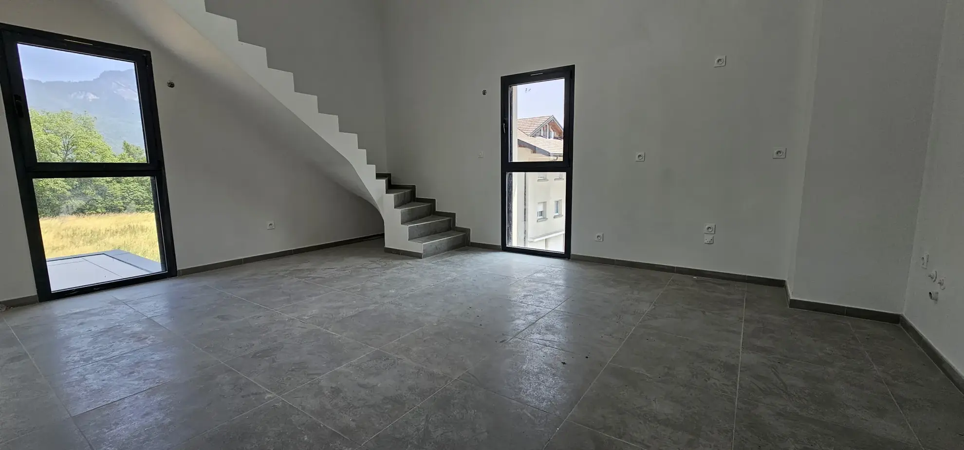 T3 Duplex en Dernier Étage à Saint Pierre en Faucigny - Résidence Moderne 