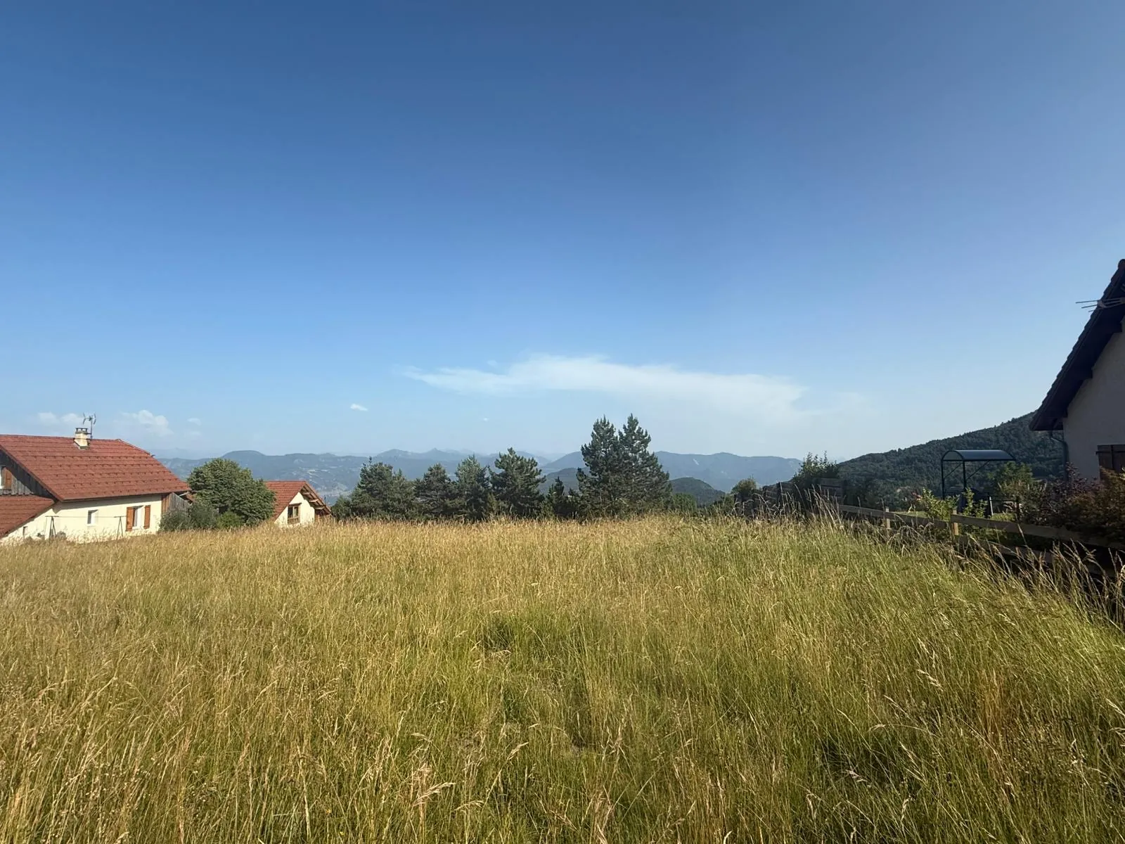 Terrain constructible de 1 500 m² à Sigoyer, Hautes-Alpes – Opportunité rare 