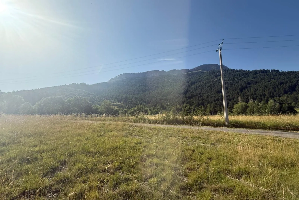 Terrain constructible de 1 500 m² à Sigoyer, Hautes-Alpes – Opportunité rare 