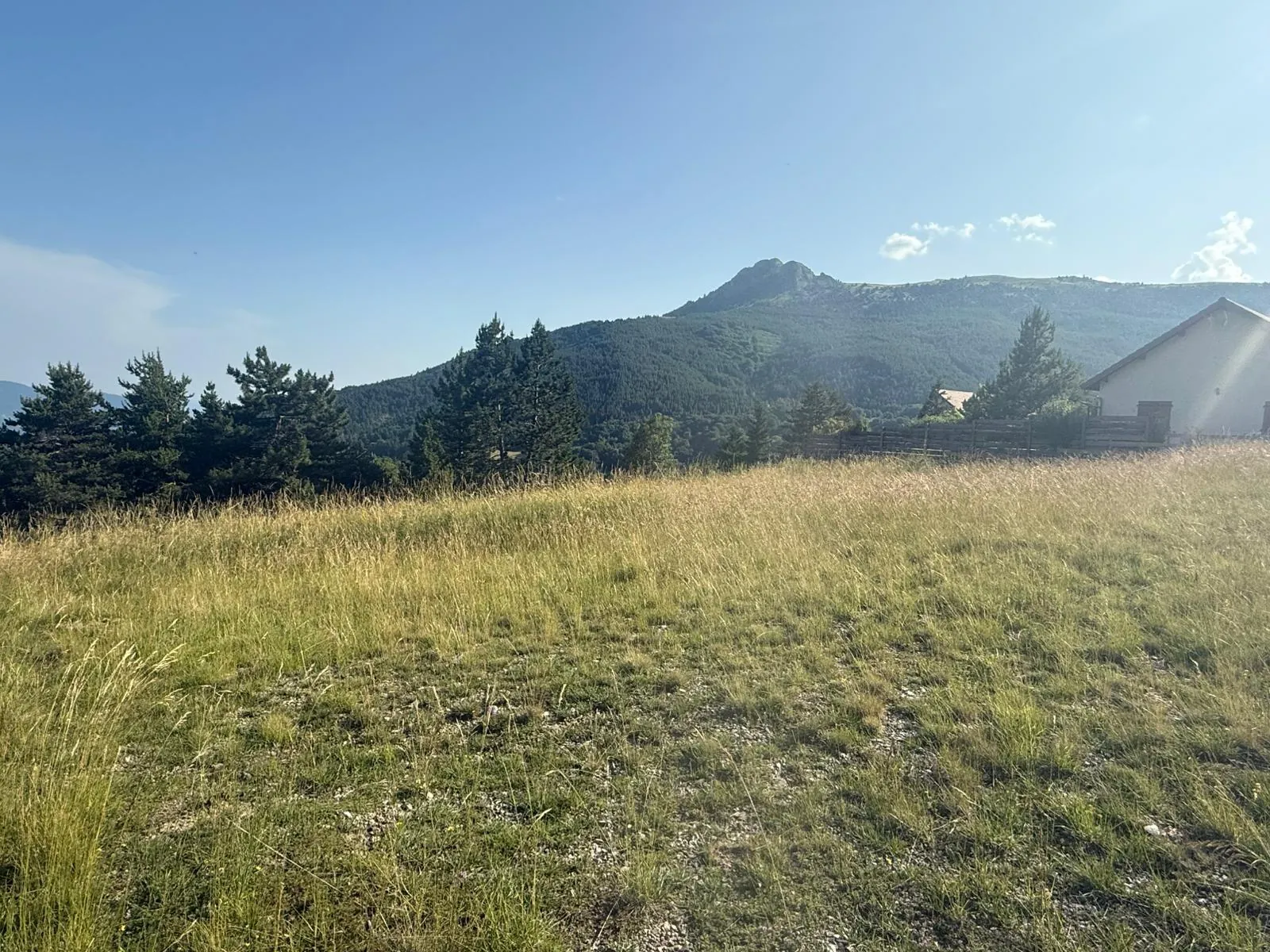 Terrain constructible de 1 500 m² à Sigoyer, Hautes-Alpes – Opportunité rare 