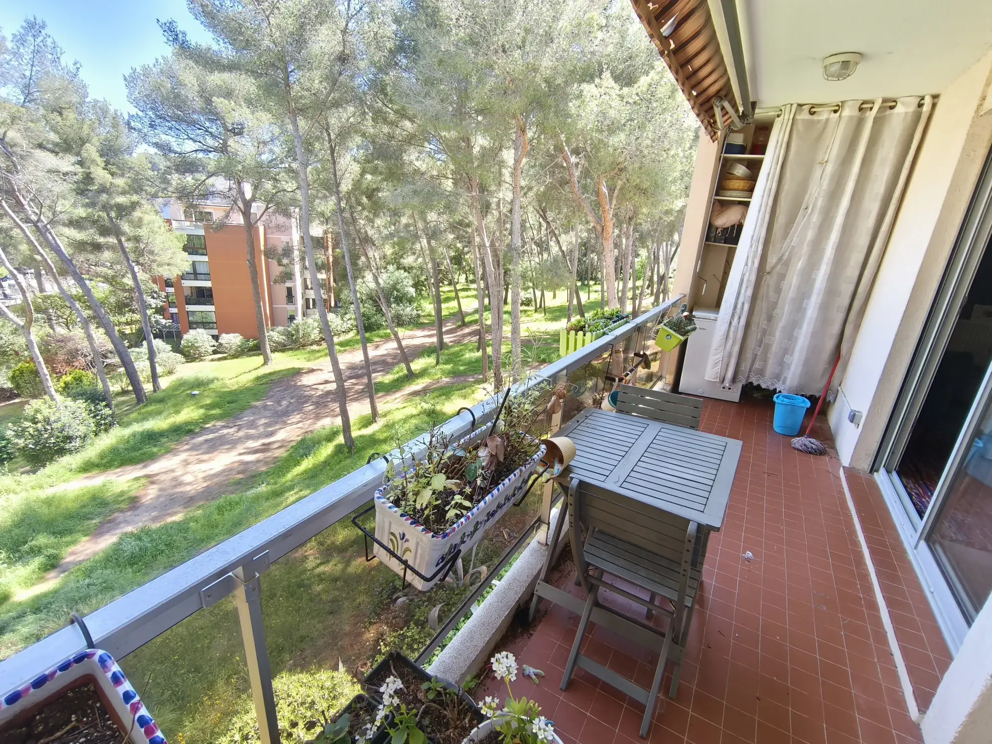 Appartement T4 de 80m² avec Terrasse et Cave à La Seyne-sur-Mer Tamaris 
