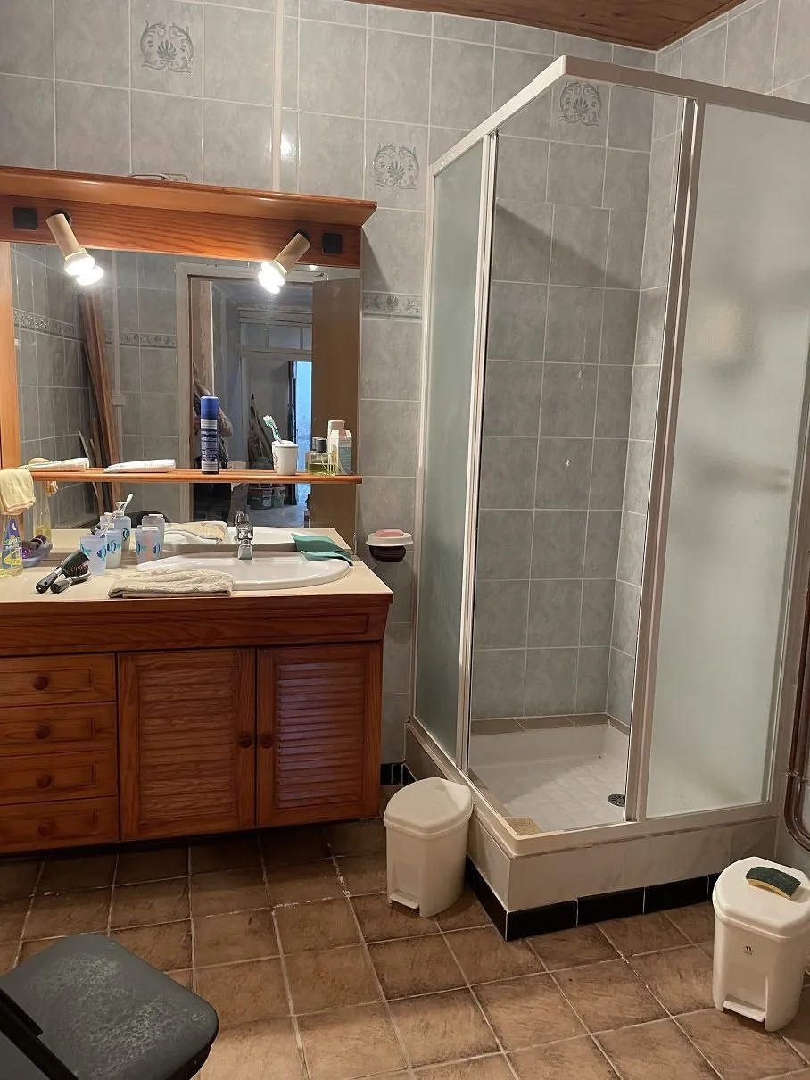 Maison de village à Le Fossat avec potentiel de rénovation – 81,6 m² 