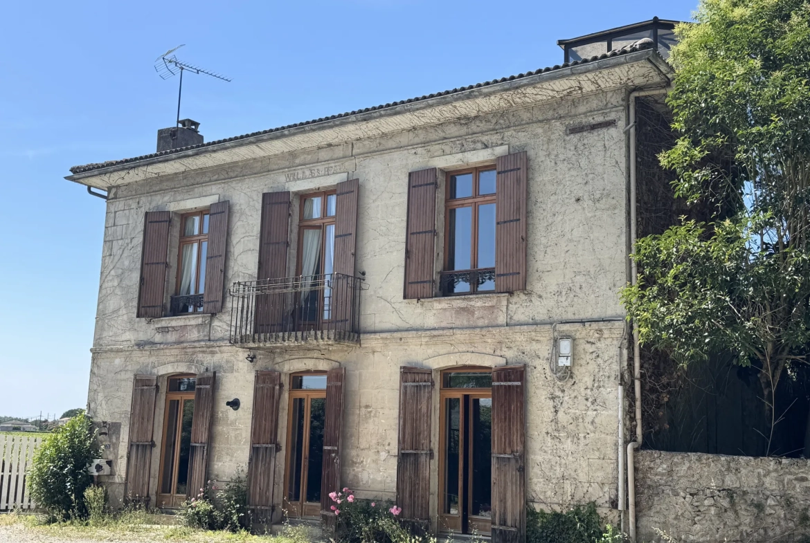 Maison familiale avec dépendance et jardin à Barsac (33720) 