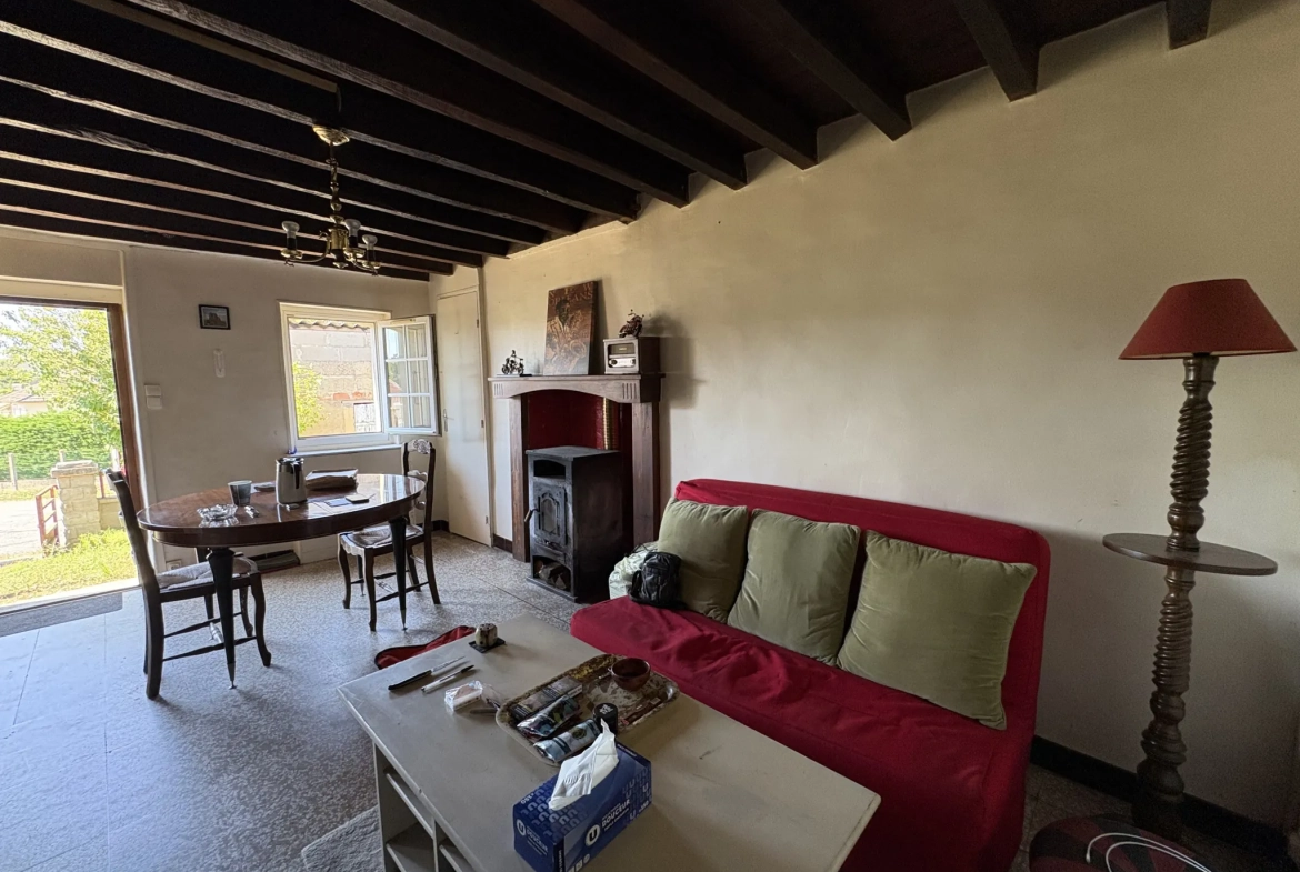 Maison de campagne mitoyenne à Cercy-la-Tour - Pied-à-terre idéal 