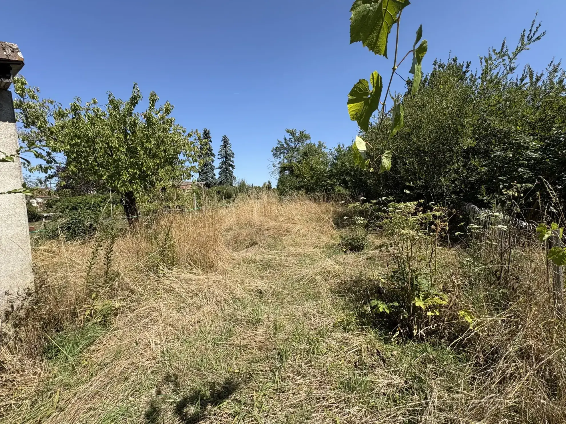 Maison de campagne mitoyenne à Cercy-la-Tour - Pied-à-terre idéal 
