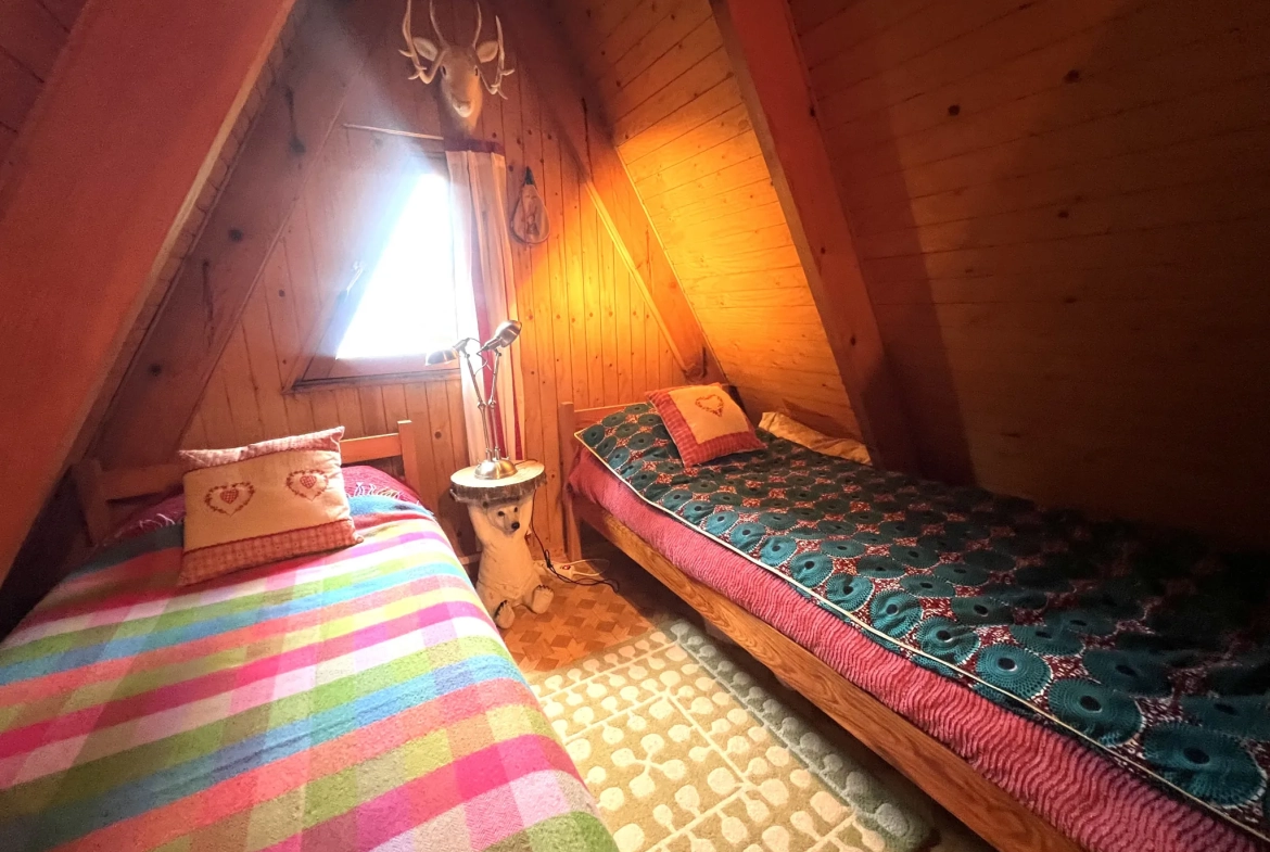 Charmant chalet à vendre dans le parc naturel des Pyrénées ariégeoises 