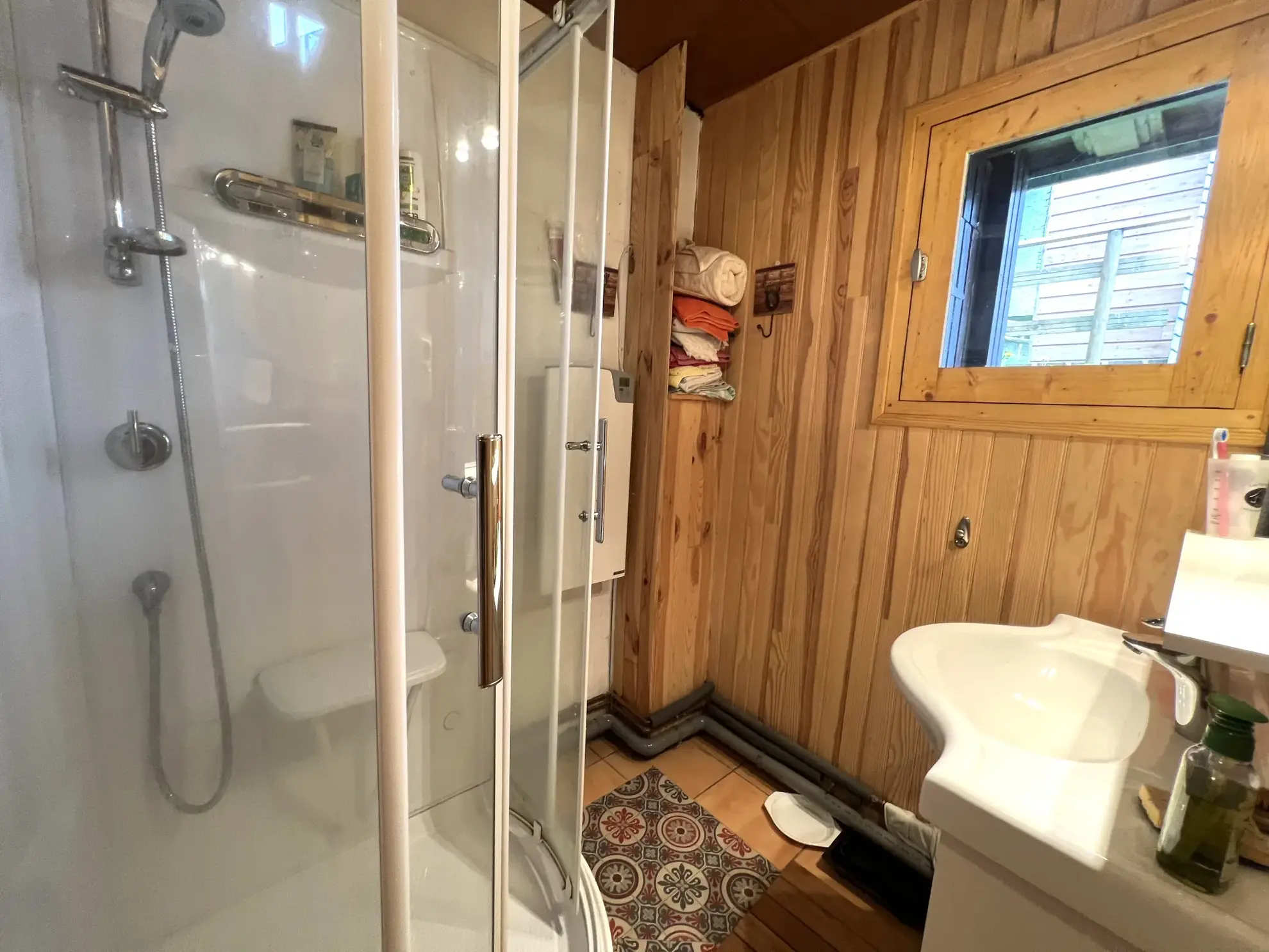Charmant chalet à vendre dans le parc naturel des Pyrénées ariégeoises 