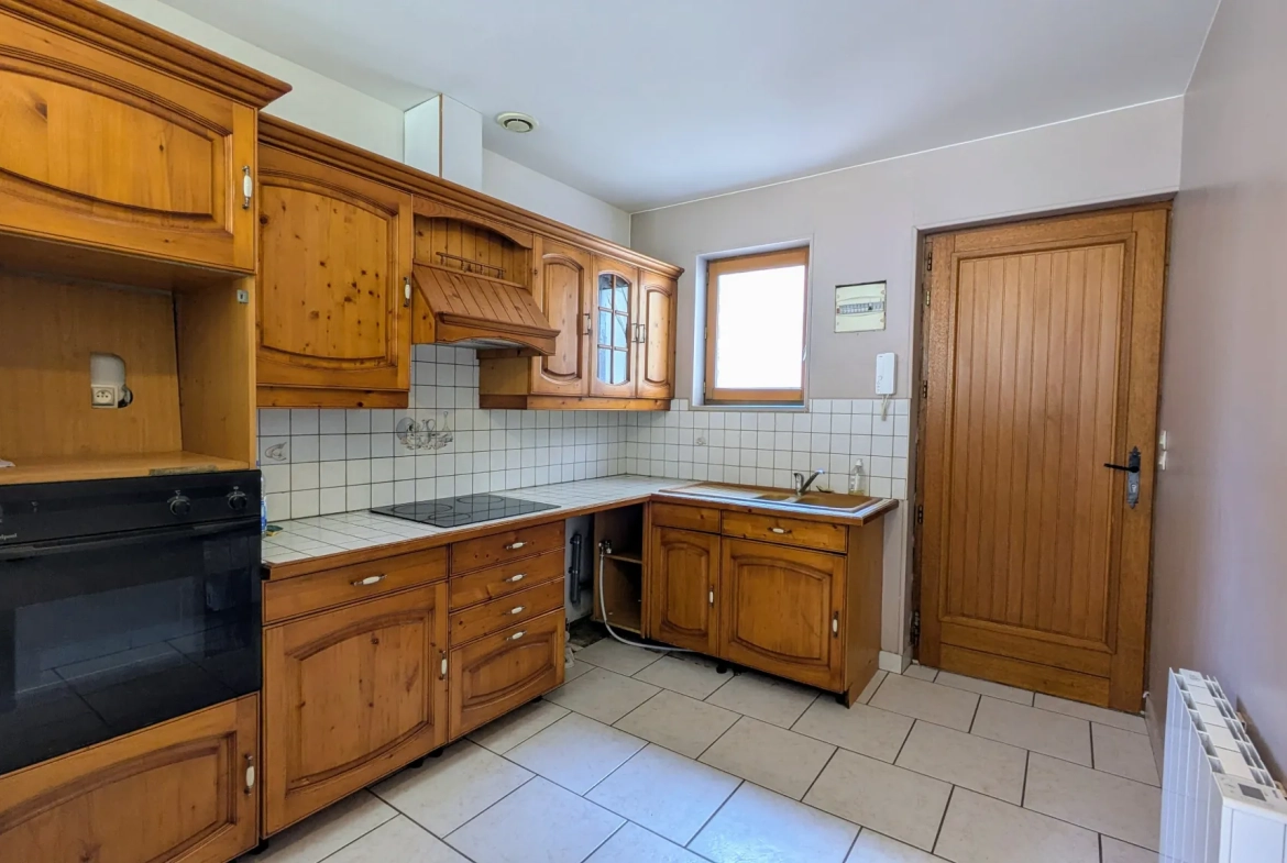 Appartement 3 pièces lumineux en centre-ville d'Auxerre - Vente 92900 EUR 