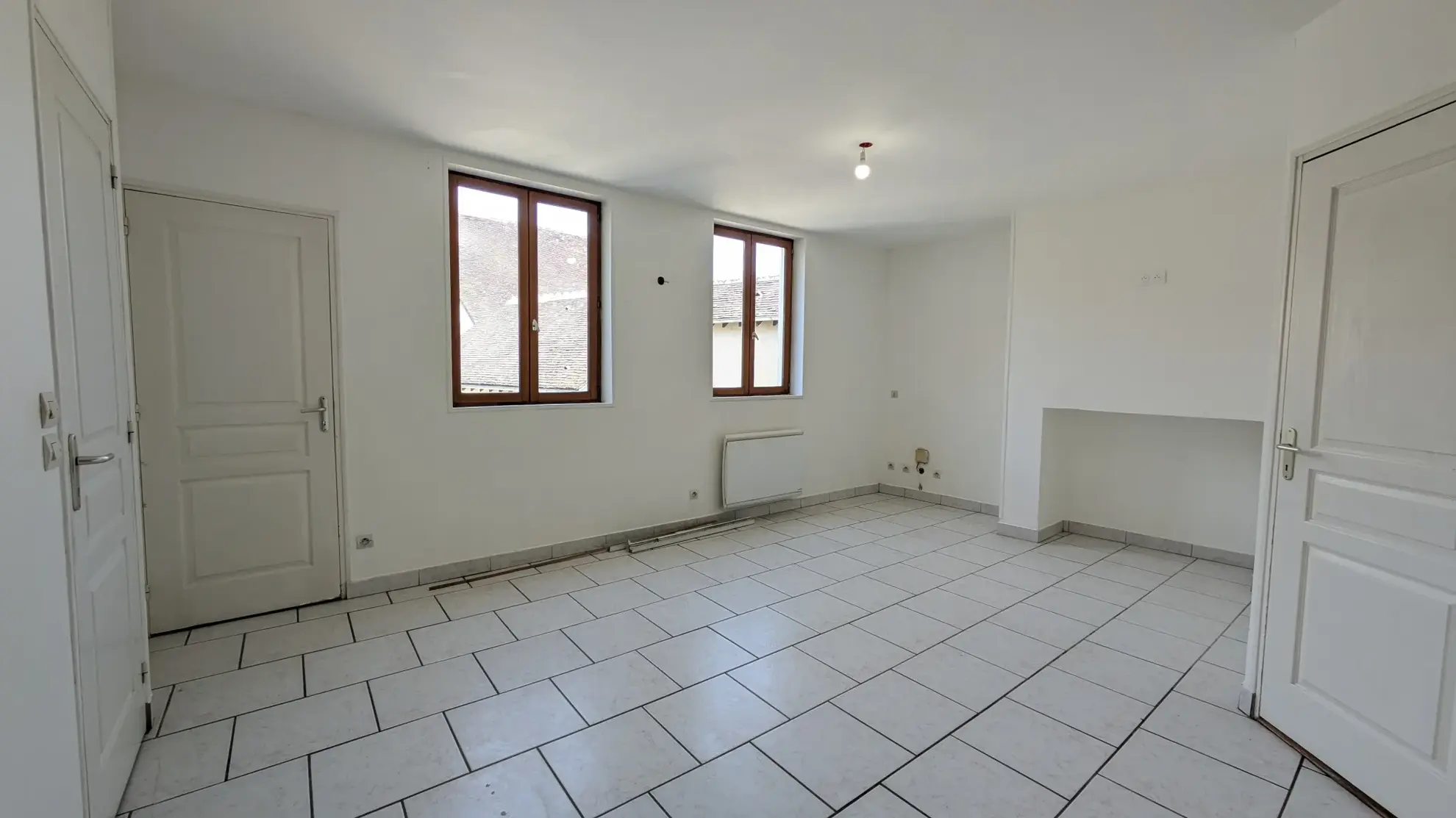 Appartement 3 pièces lumineux en centre-ville d'Auxerre - Vente 92900 EUR 