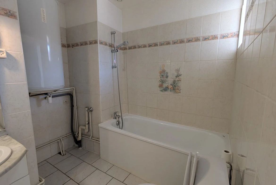 Appartement 3 pièces lumineux en centre-ville d'Auxerre - Vente 92900 EUR 