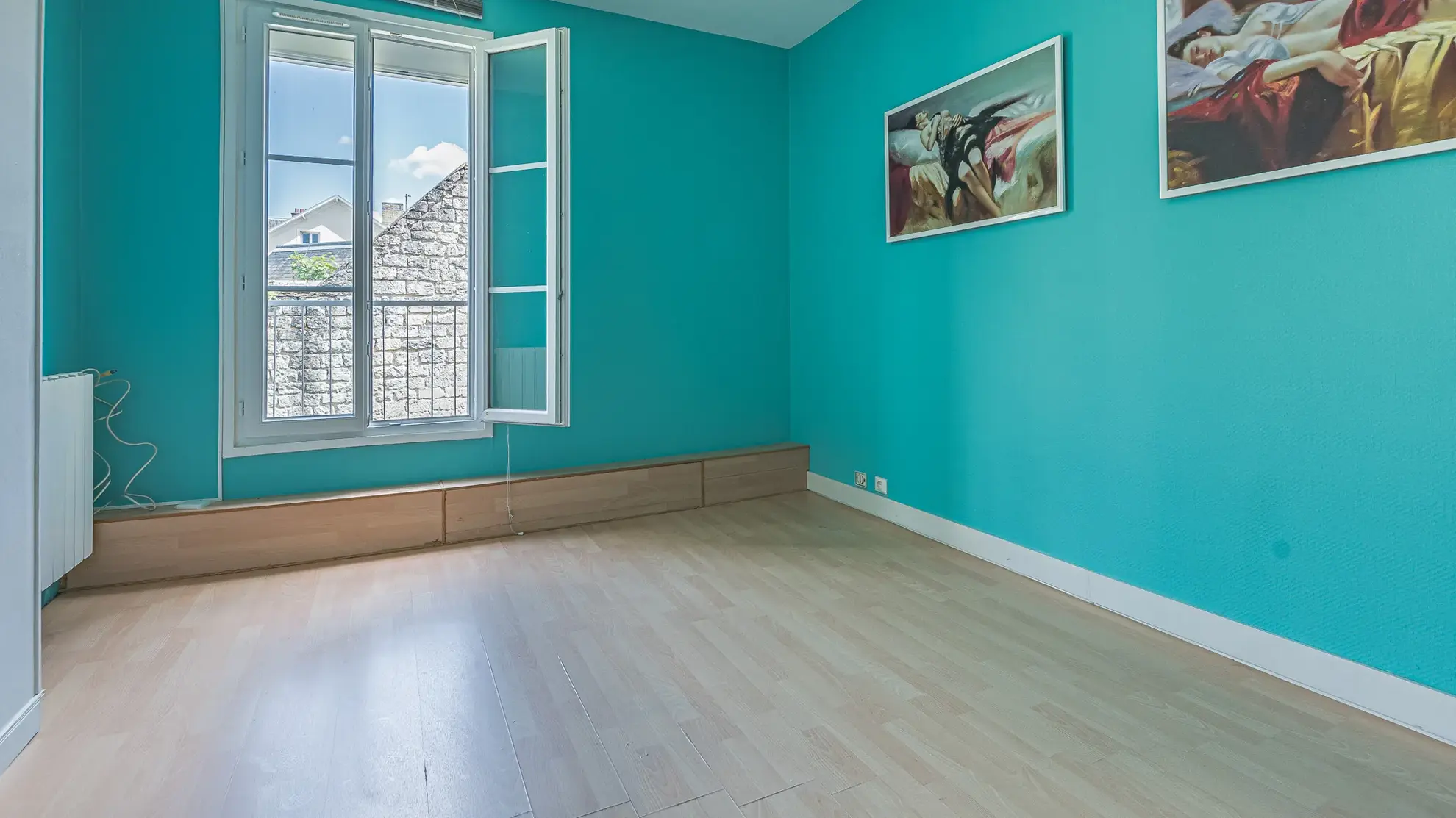Appartement 2 chambres à vendre à Chantilly, centre-ville, à rénover 