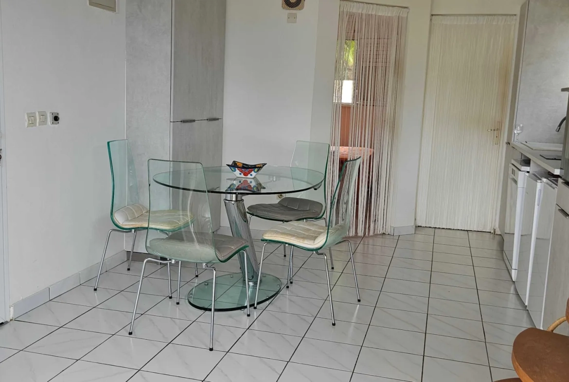 Appartement duplex avec vue sur la Marina au Marin - Idéal résidence ou investissement 