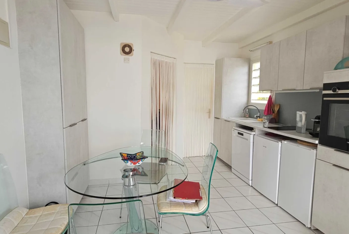 Appartement duplex avec vue sur la Marina au Marin - Idéal résidence ou investissement 