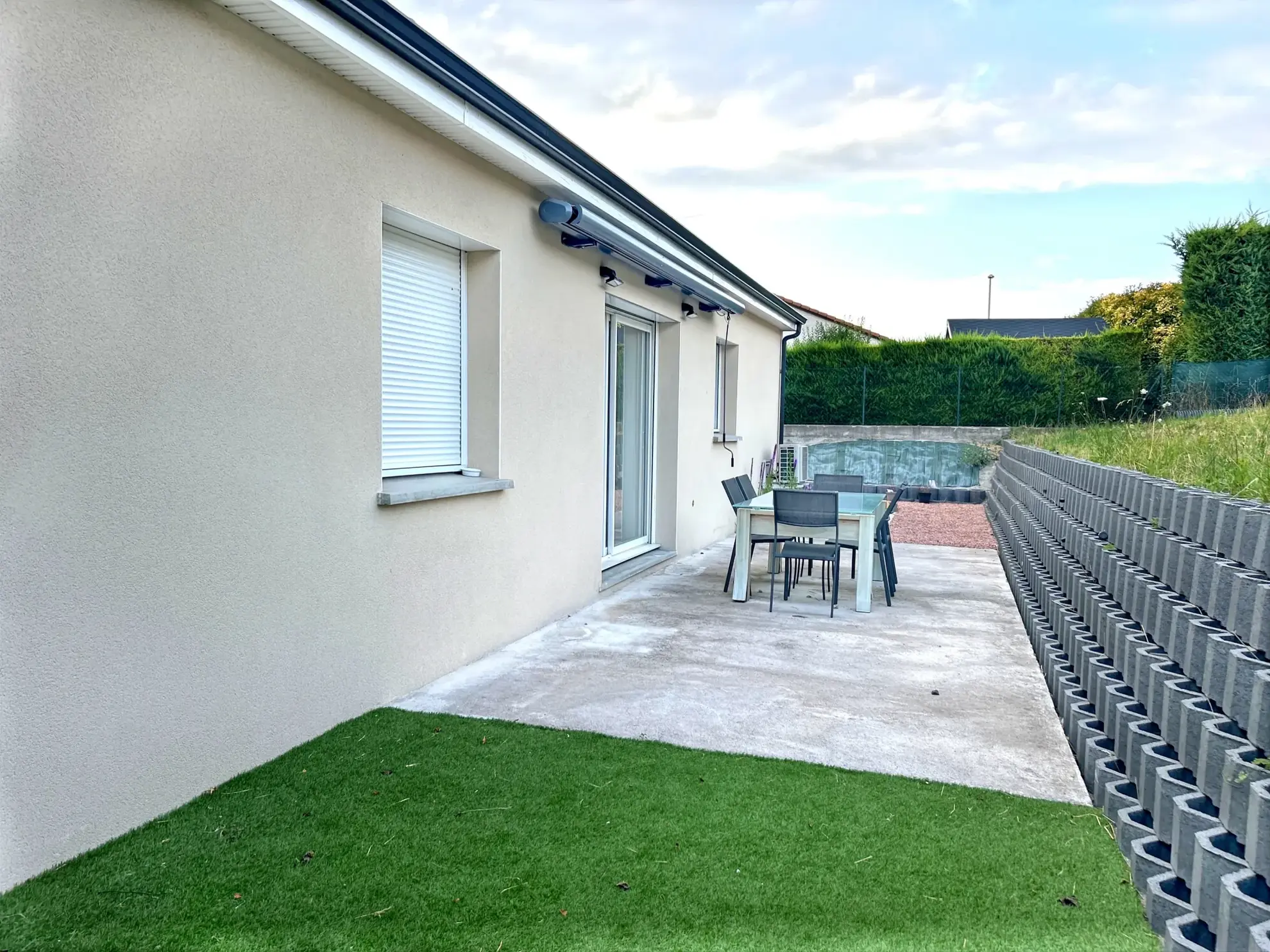 Très belle maison de plain-pied à Chauriat de 113,8 m² avec jardin et garage 