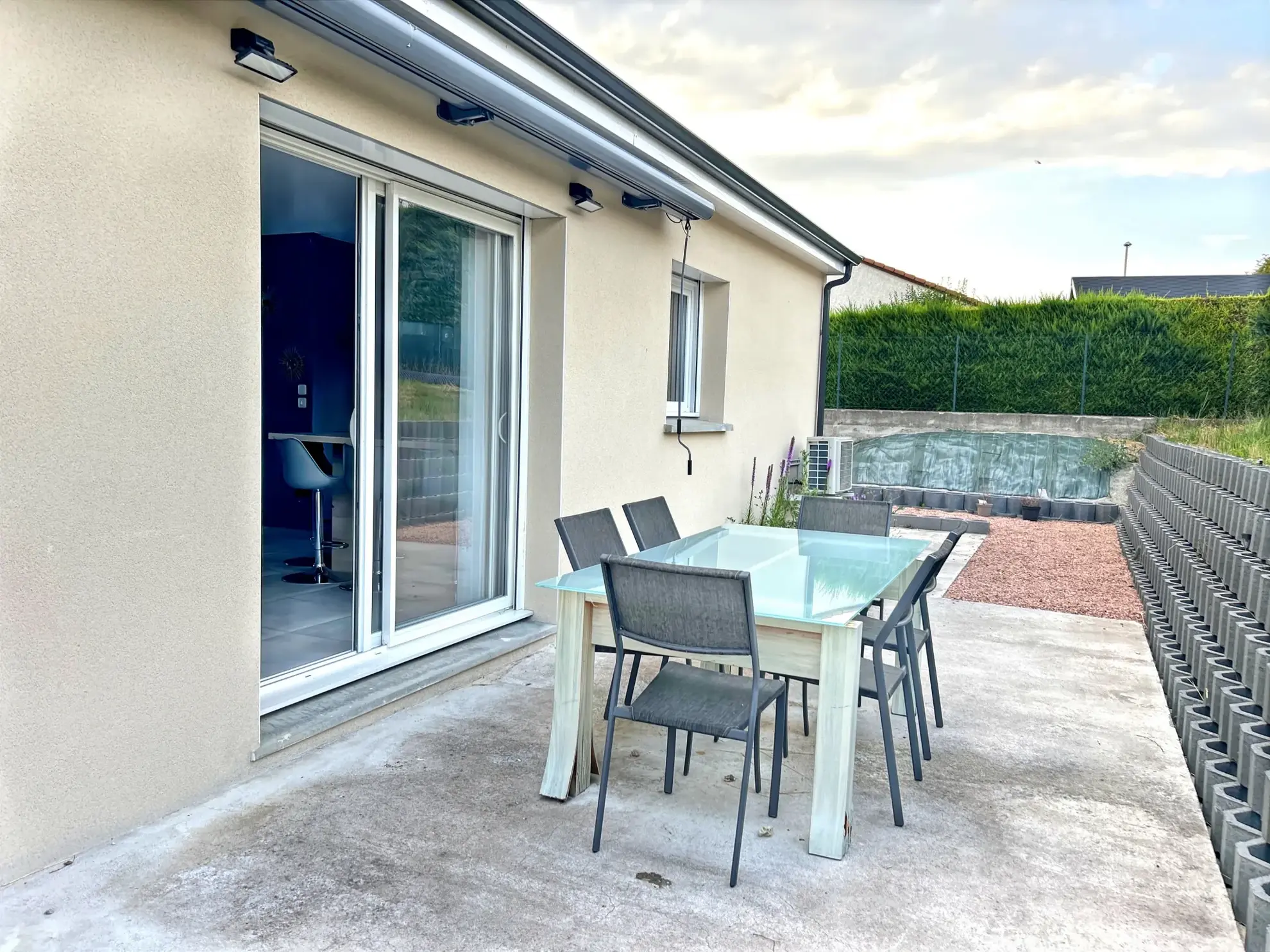 Très belle maison de plain-pied à Chauriat de 113,8 m² avec jardin et garage 