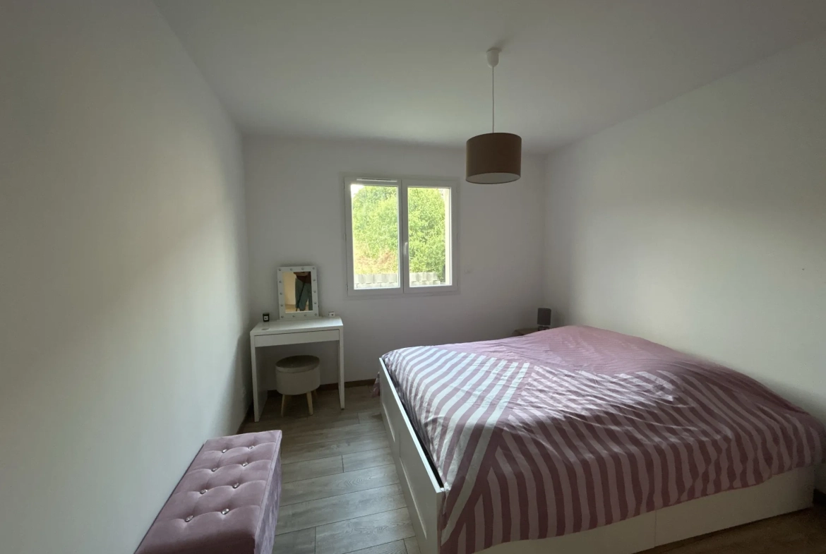 Très belle maison de plain-pied à Chauriat de 113,8 m² avec jardin et garage 