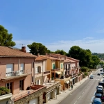 Appartement Duplex de 4 Pièces à Collioure avec Vue sur les Montagnes