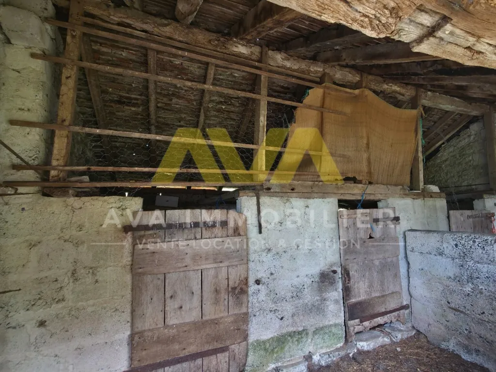 Maison à rénover dans un environnement calme près d'Orthez et Pau 