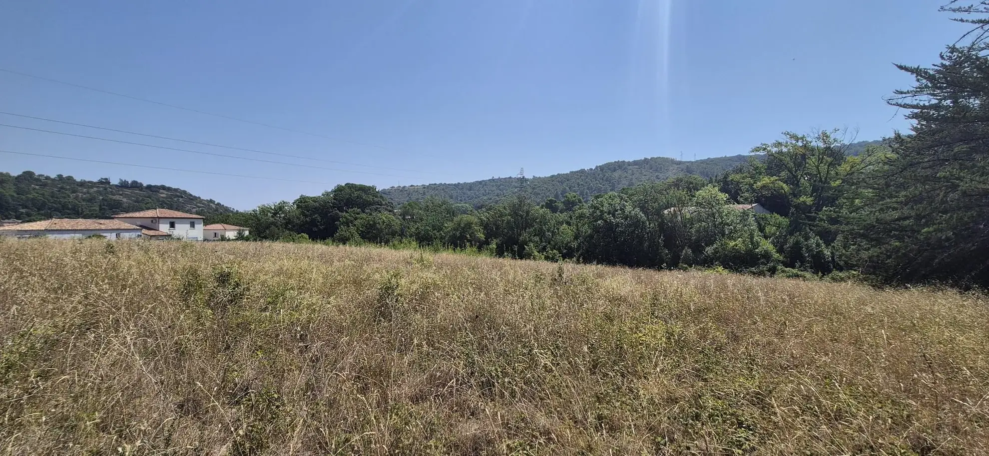 Terrain à bâtir de 514 m² à Clermont l'Hérault, secteur calme et résidentiel 