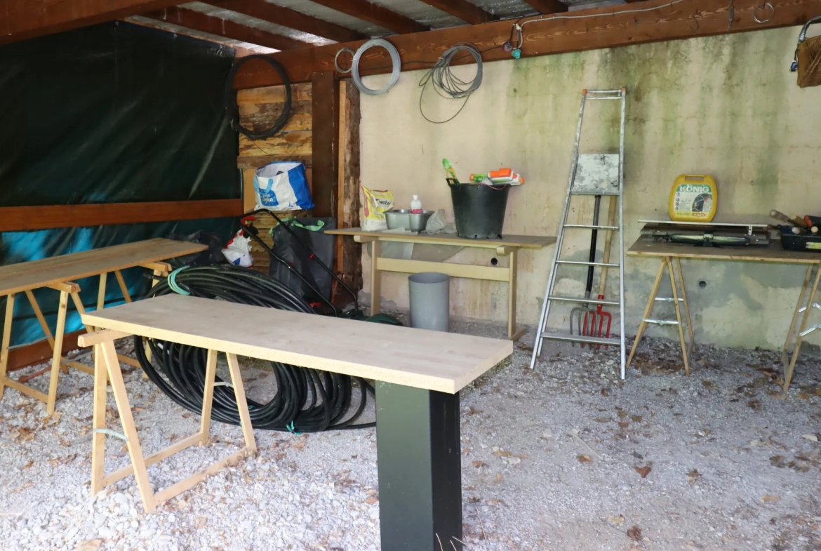 Belle maison de montagne avec jardin à Chaumie, proche stations de ski et sentiers de randonnée 