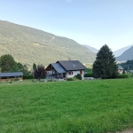 Terrain à bâtir de 700 m² à La Chapelle, vue dégagée et ensoleillée