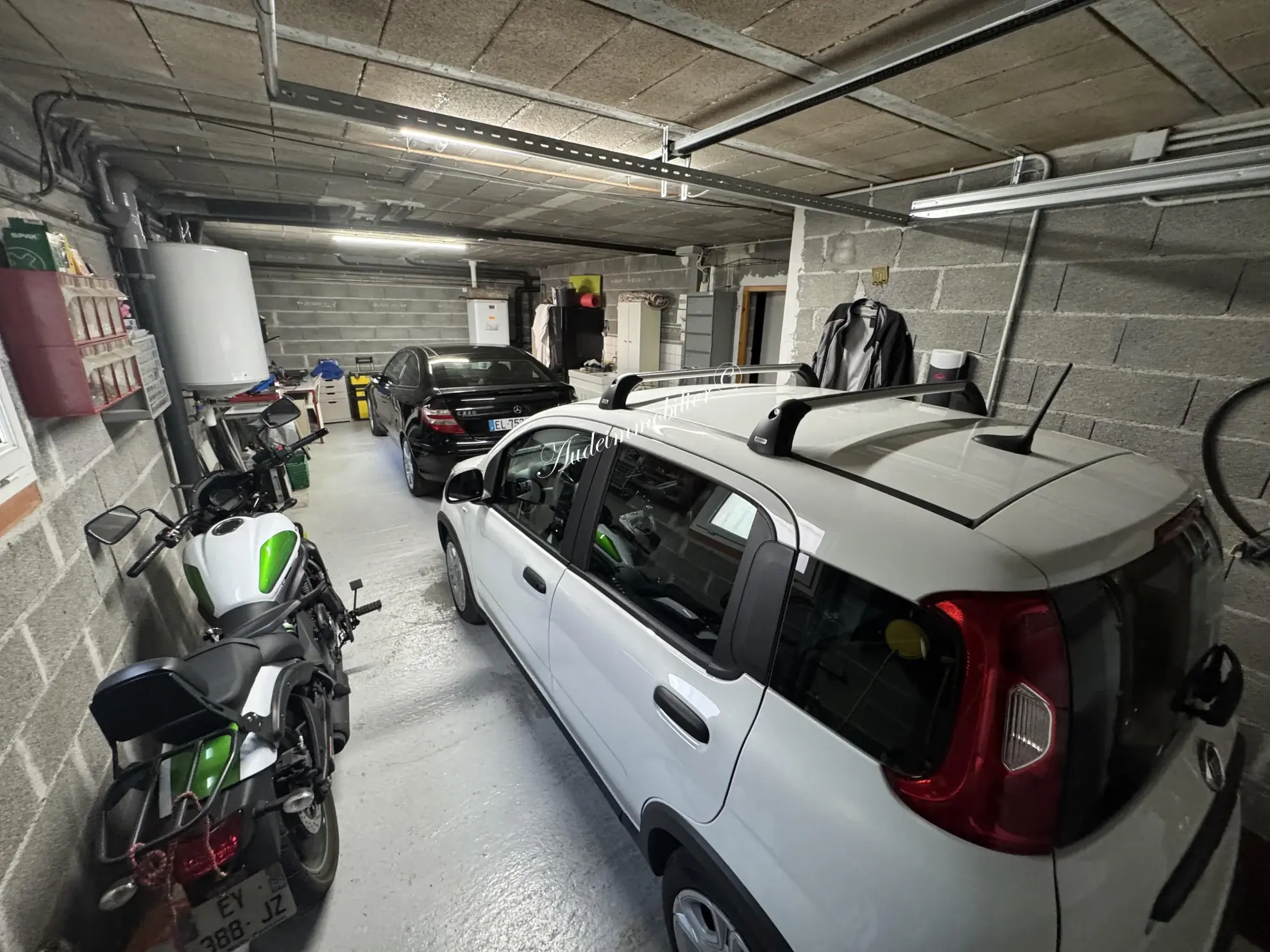 Maison de plain-pied avec garage à Quillan, 3 chambres, terrain de 526 m² 