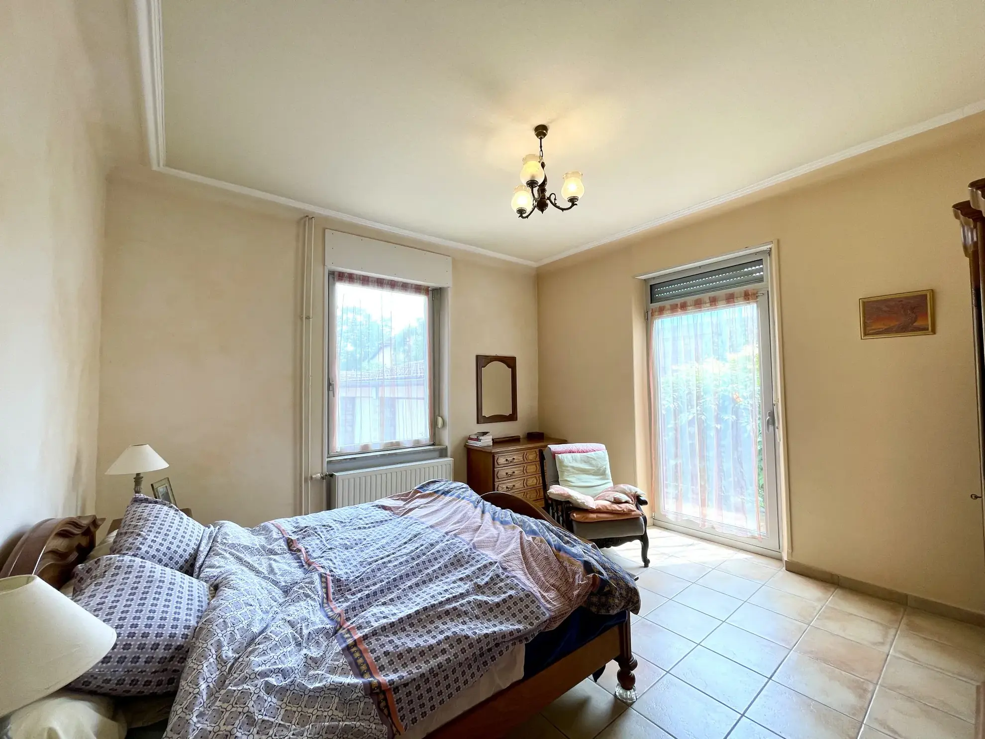 Appartement F5 avec jardin privatif à Kingersheim - Grande superficie et charme authentique 