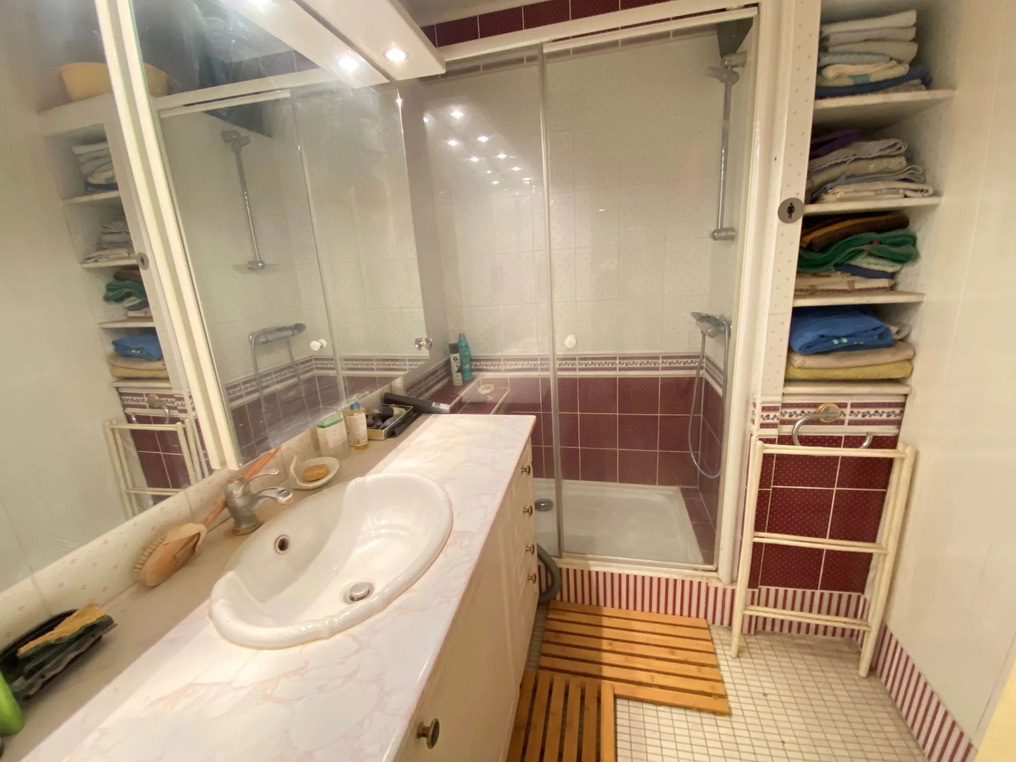 Appartement 3 pièces à Viry-Châtillon de 69 m² avec balcon et stationnement 