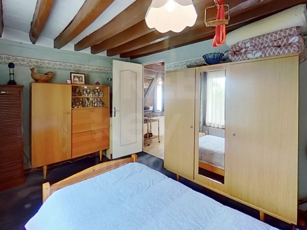 Maison ancienne à vendre à Varennes-Changy – 80 m², jardin et potentiel d'extension 