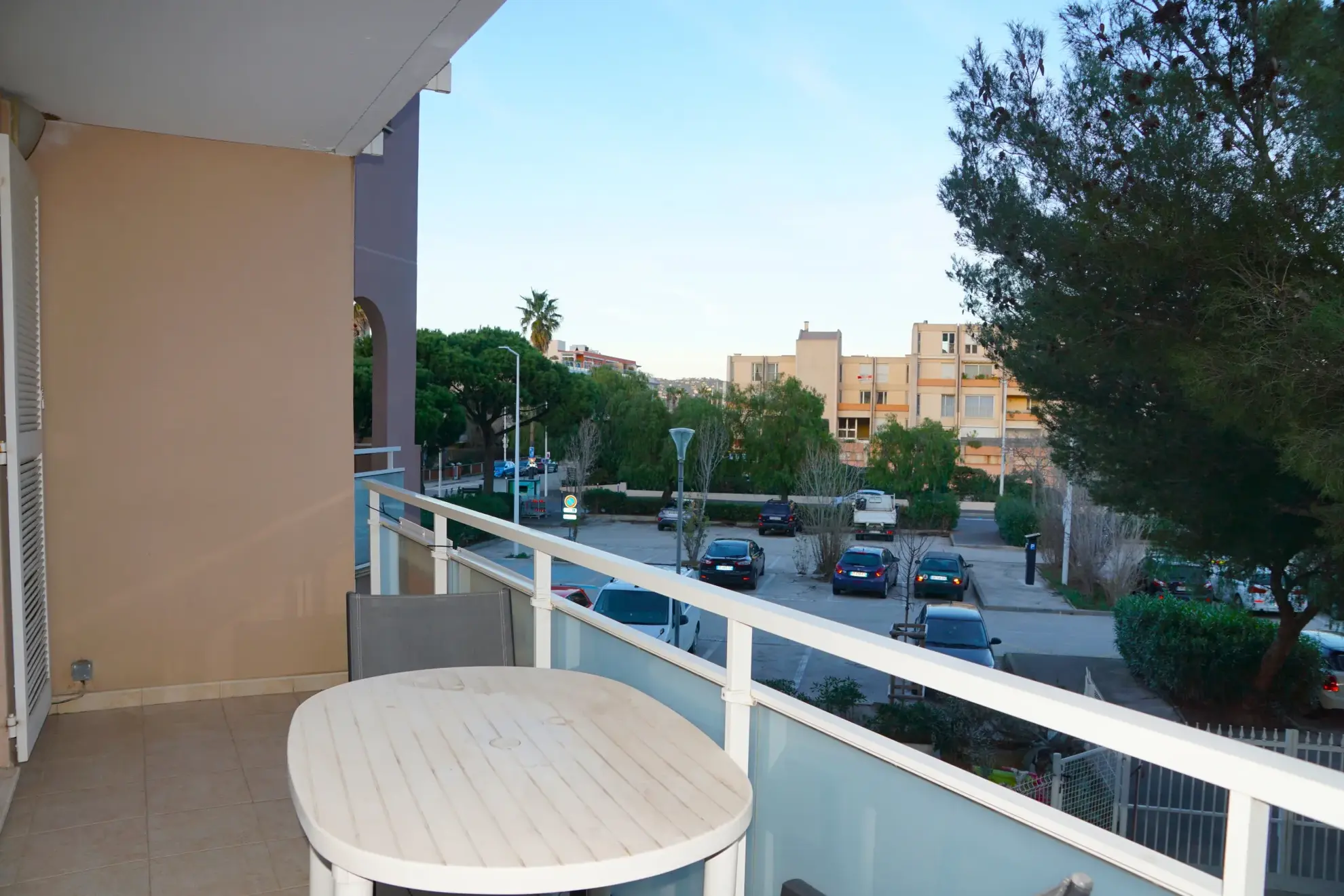 Appartement 2 pièces de 48 m² avec terrasse et cave à Cavalaire-sur-Mer 