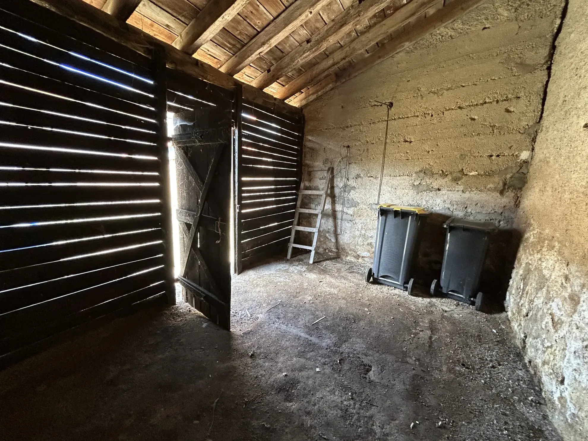 Charmante maison de village de 117m² avec dépendance à Saint-Just-la-Pendue 