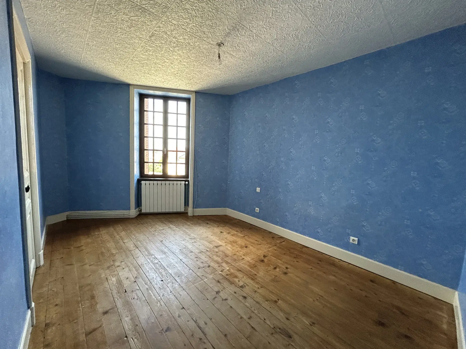 Charmante maison de village de 117m² avec dépendance à Saint-Just-la-Pendue 